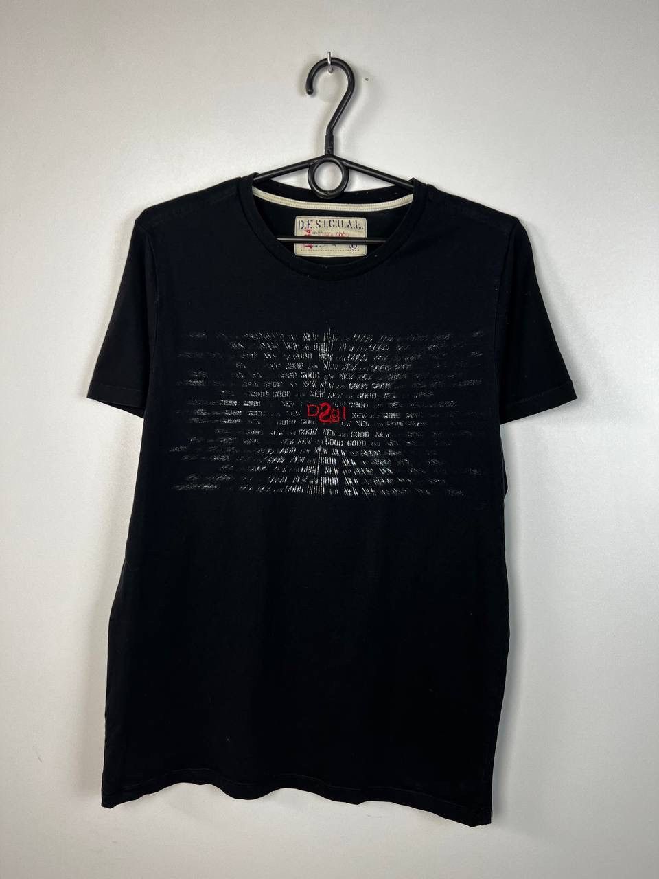 Desigual luxury t-shirts size L