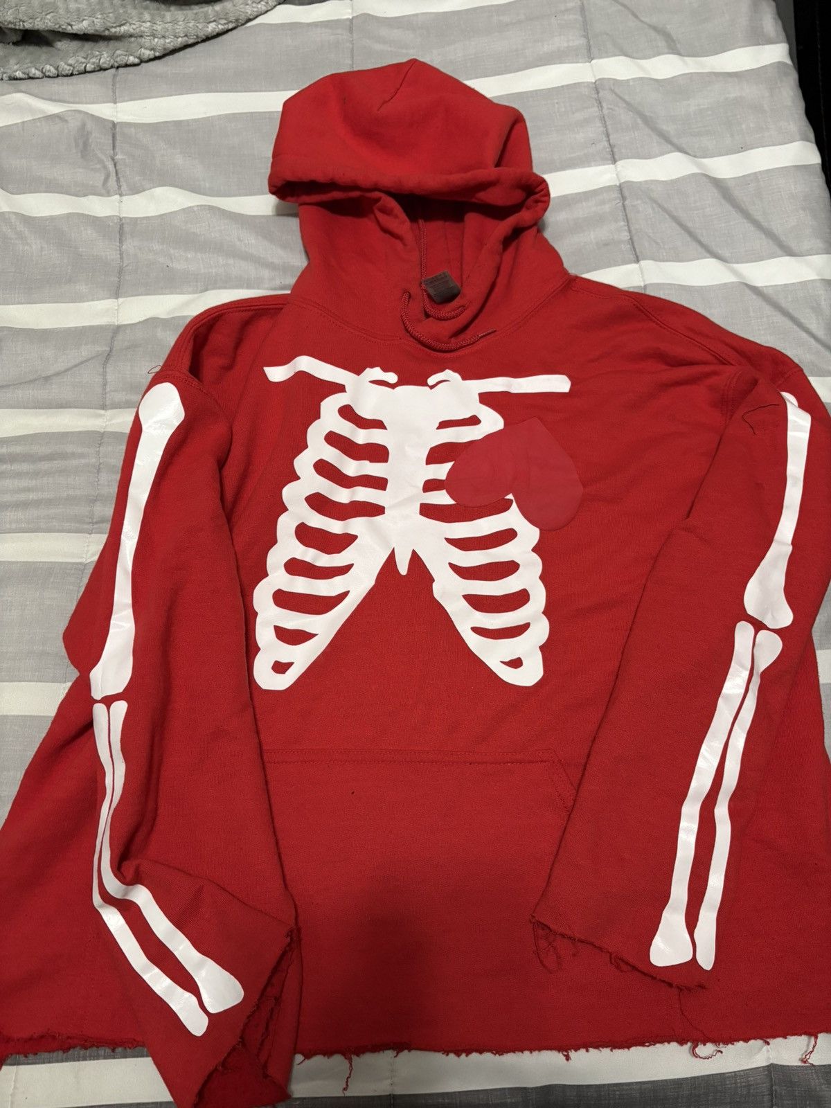 Other Red cropped skeleton hoodie Size US L / EU 52-54 / 3 - 2 Thumbnail