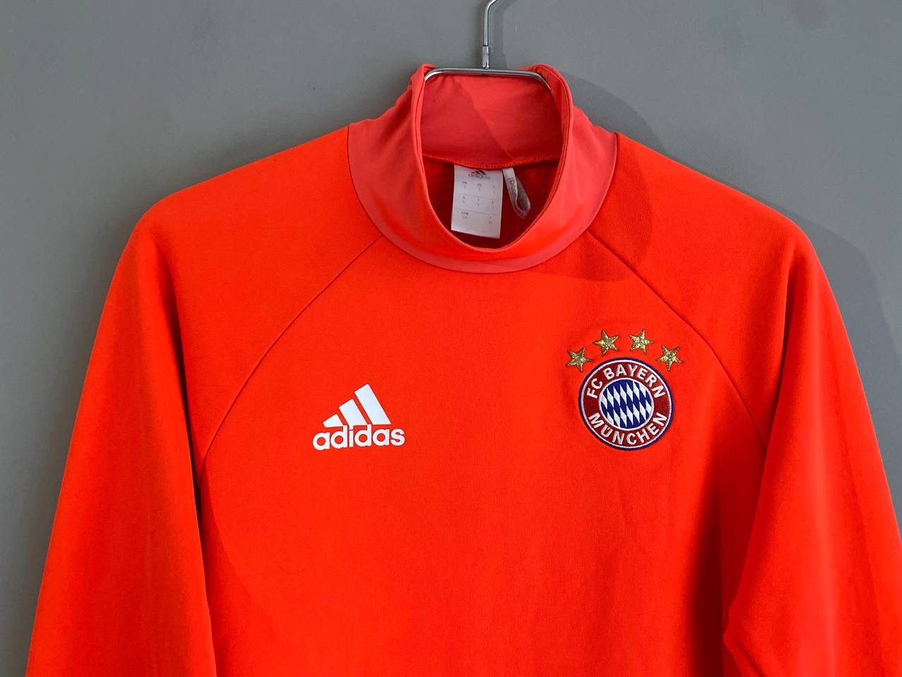 Adidas FC Bayern München Soccer Jersey Training Long Sleeve, Size S Size US S / EU 44-46 / 1 - 5 Thumbnail