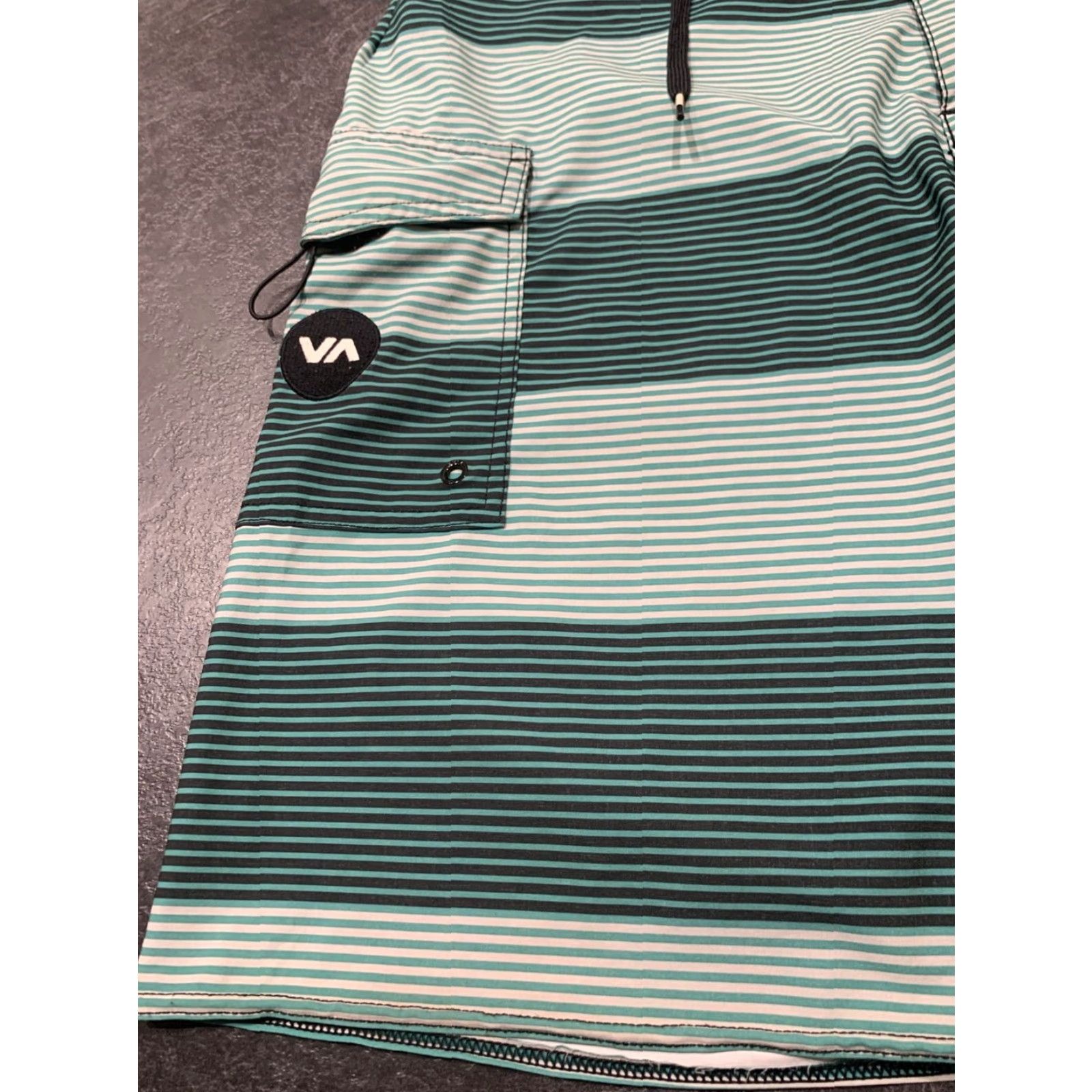 RVCA RVCA Board Shorts Mens 36 Striped Beach Swim Trunks Drawstring Performance Surfing Size US 36 / EU 52 - 3 Thumbnail