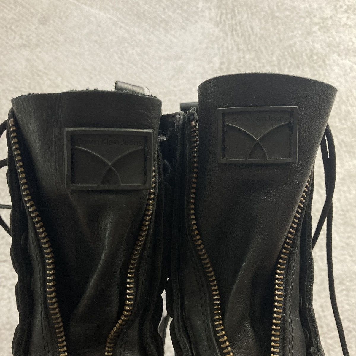 Calvin Klein 🚀NEED GONE🚀 CALVIN KLEIN Leather Front Zipper Boots Archive Size US 7 / EU 40 - 9 Thumbnail