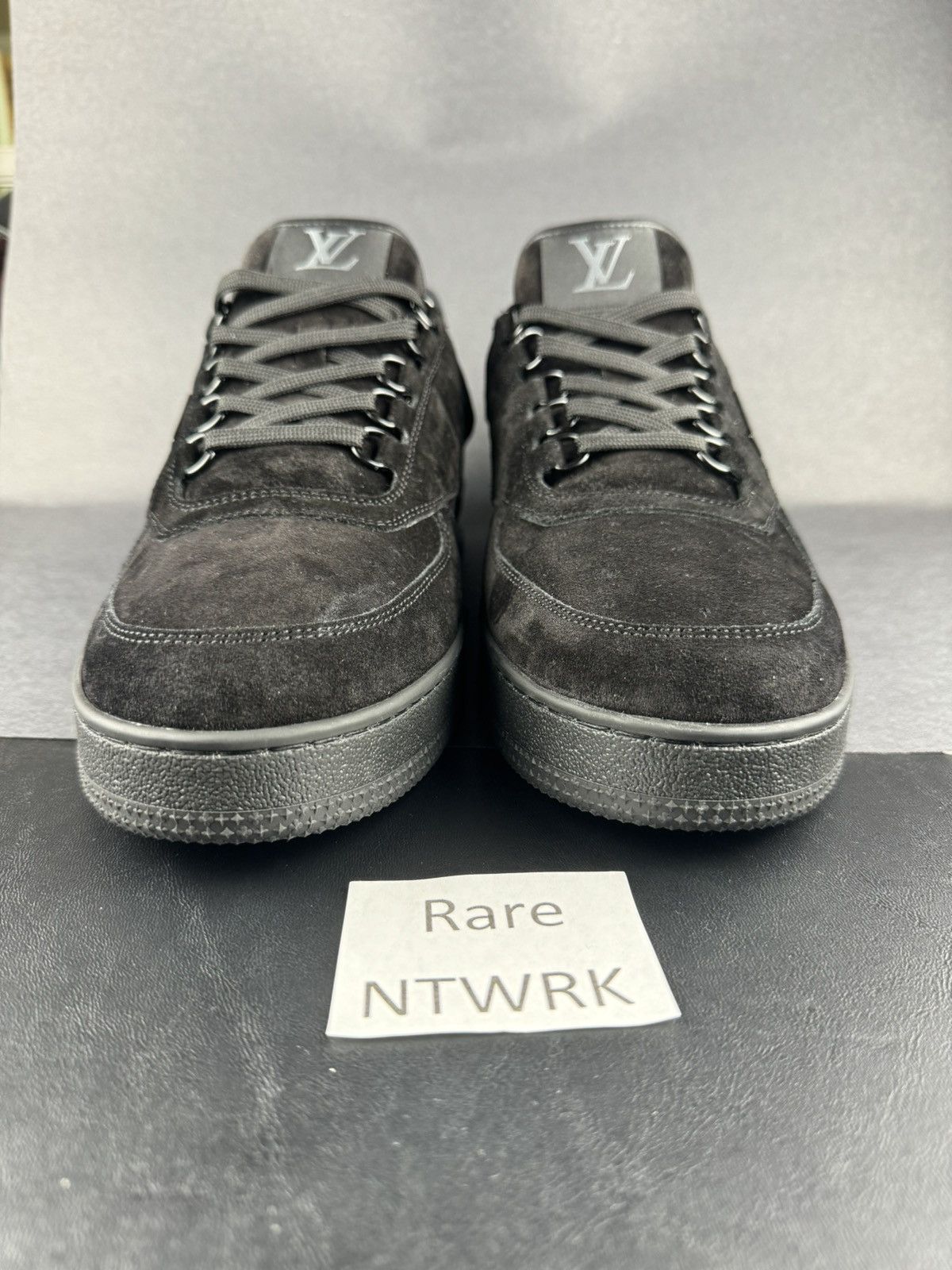 Louis Vuitton Louis Vuitton Trainer Black Size 10 Size US 10 / EU 43 - 4 Thumbnail
