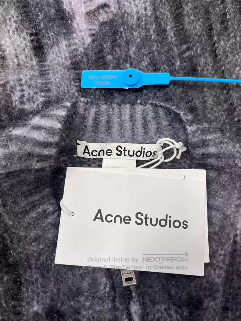 Acne Studios Acne Studios Ripped and Aged Zipper Closure Mohair Knit Sw Size US S / EU 44-46 / 1 - 5 Thumbnail