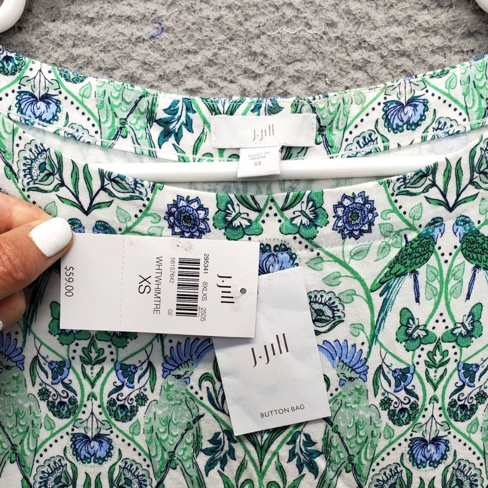 J. Jill J. Jill Blouse Womens XS Floral Short Sleeve Parrot Multi Button Back Shirt Size XS / US 0-2 / IT 36-38 - 5 Thumbnail