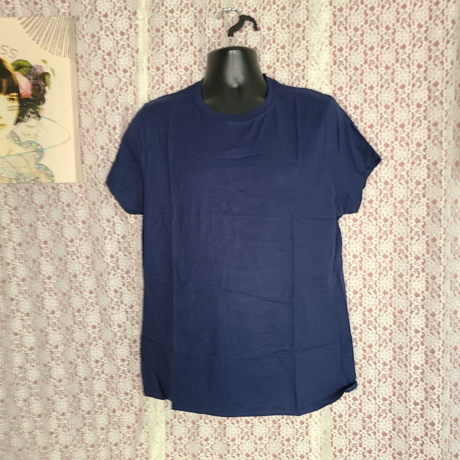 Hanes NWT womens Hanes nano navy blue tshirt size Xl Size XL / US 12-14 / IT 48-50 - 1 Thumbnail