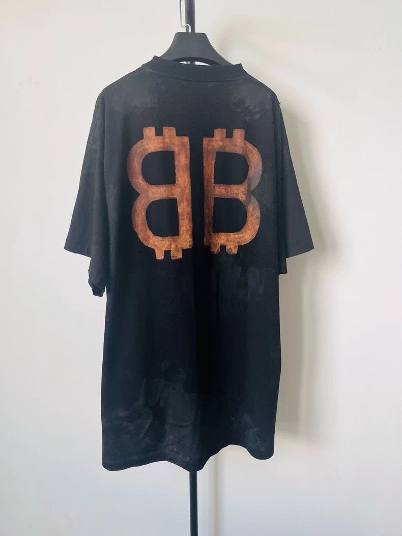 Balenciaga Balenciaga Solid monogrammed crewneck short sleeve T-shirt Size US XL / EU 56 / 4 - 2 Thumbnail