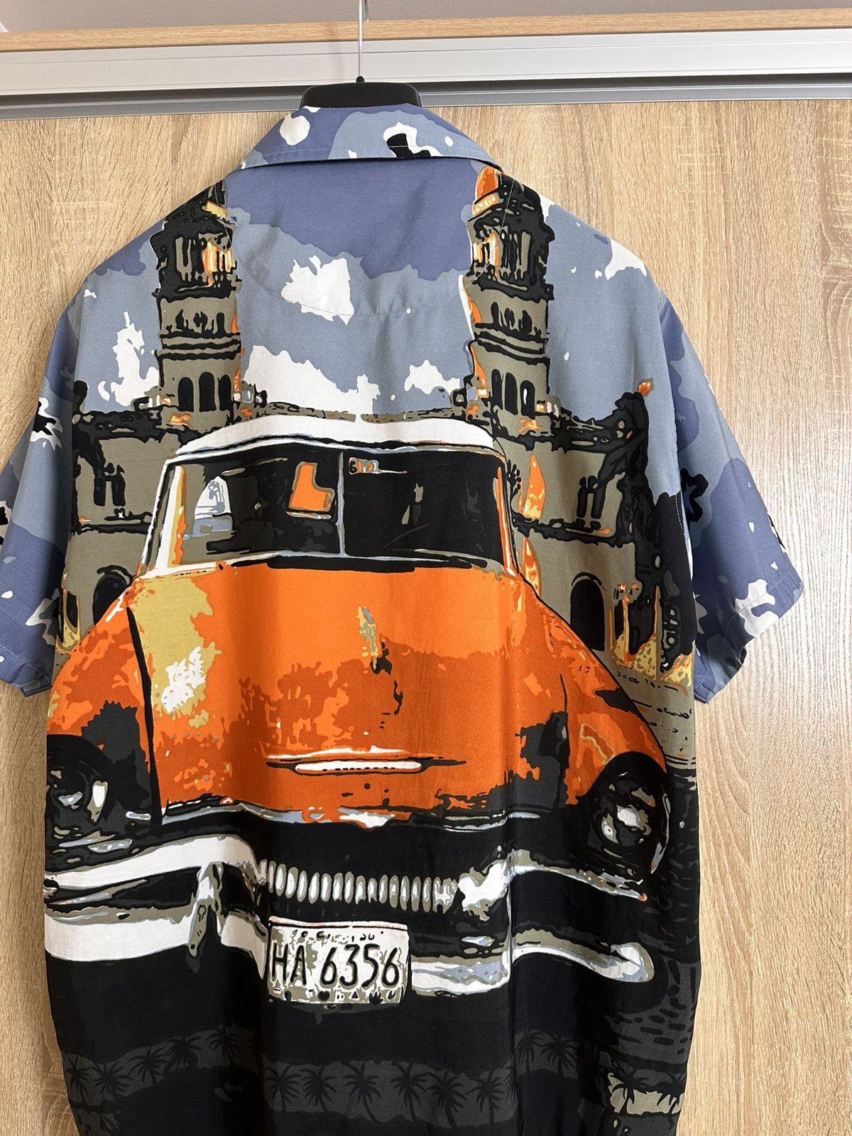 Vintage 🔥 Car Art Mambo Styled Button Up Hawaiian Shirt Versace Y2K Size US L / EU 52-54 / 3 - 2 Thumbnail