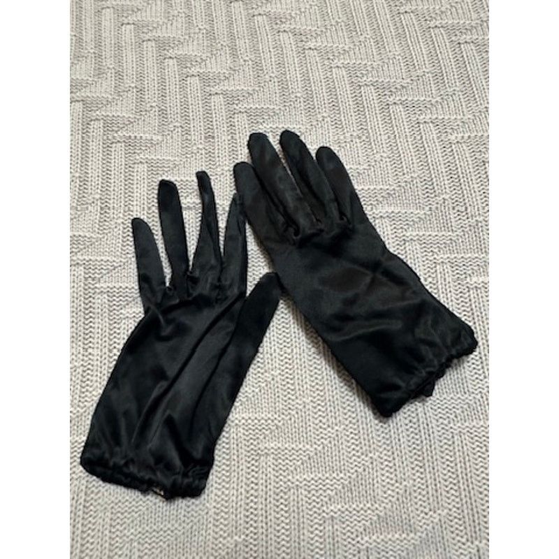 Vintage Vintage black satin wrist length gloves size 7 Size ONE SIZE - 1 Thumbnail