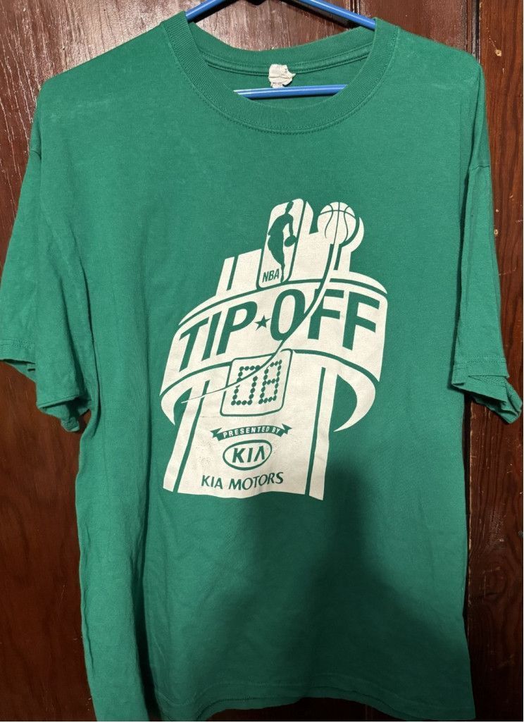 Gildan Boston Celtics Lot of Five (5) T-Shirts Men Sz XL NBA Green Size US XL / EU 56 / 4 - 4 Thumbnail