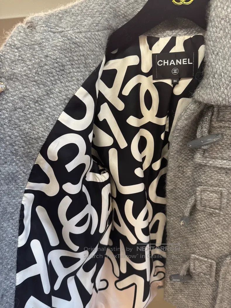 Chanel Chanel 21B Autumn and Winter Preview Gray and Silver Illus Size XXS / US 00 / IT 34 - 7 Thumbnail