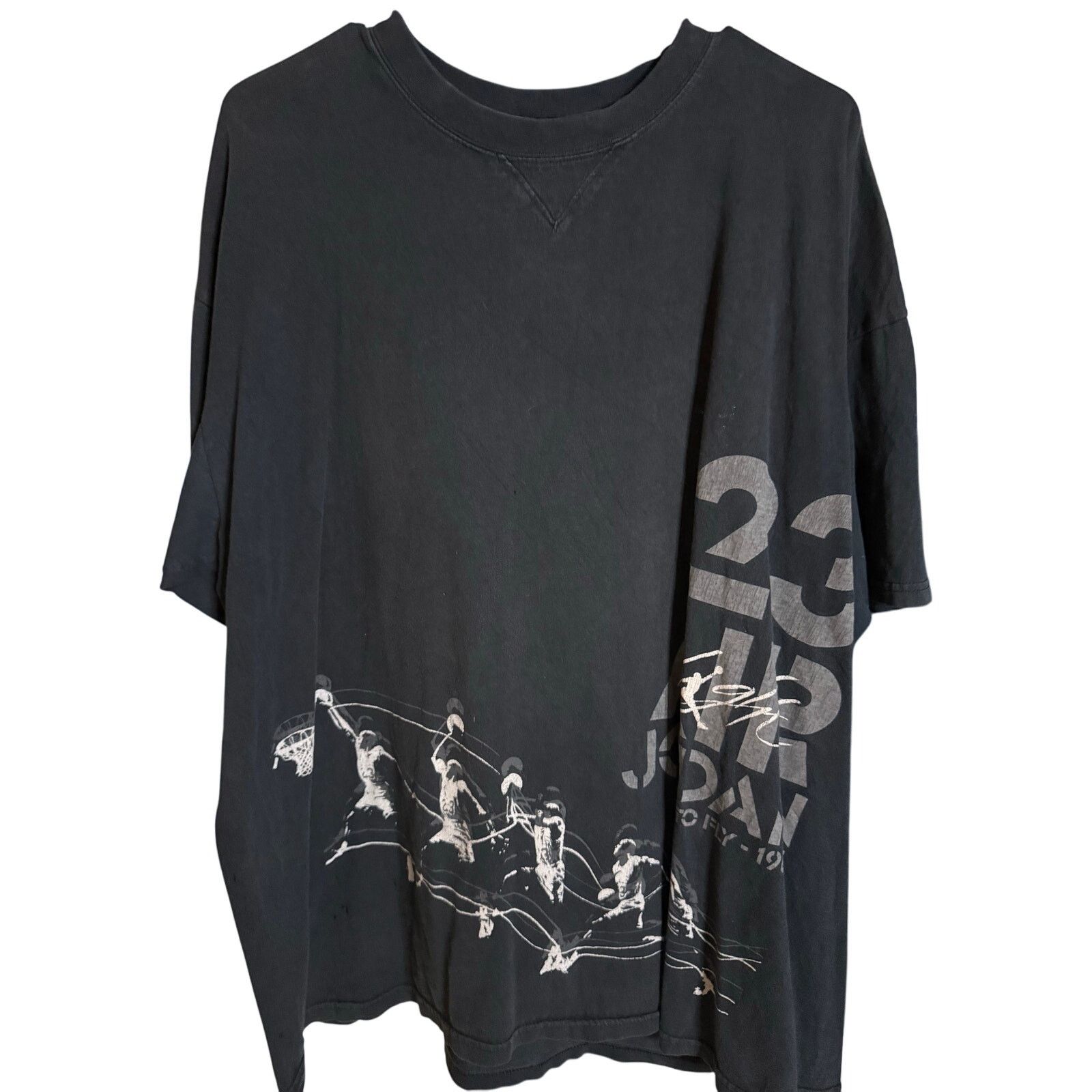 Other Vintage Michael Jordan Flight Tee Size US XL / EU 56 / 4 - 1 Thumbnail