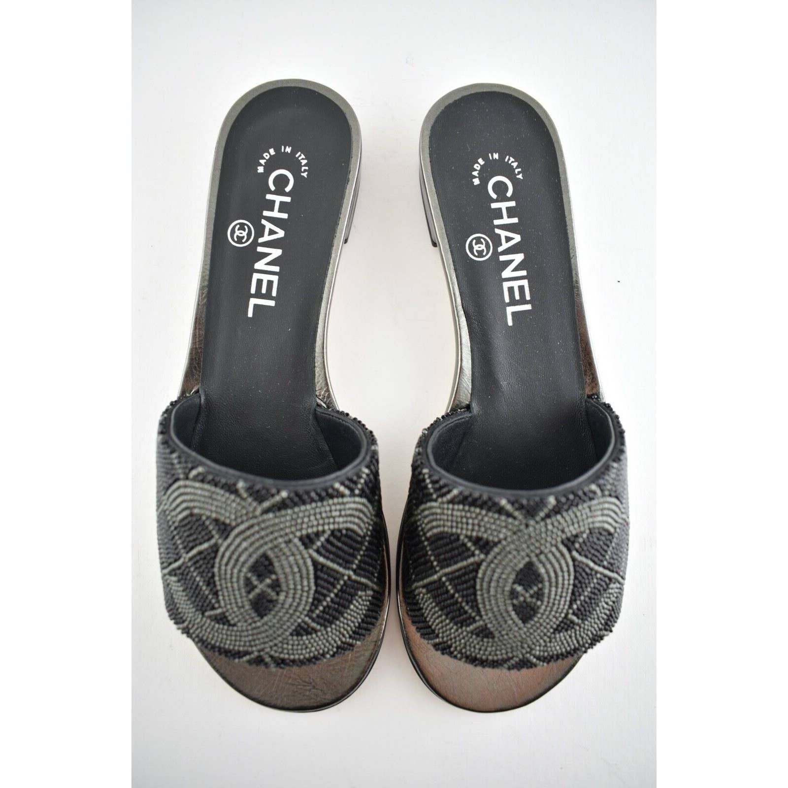 Chanel Chanel 20P Black Grey Pearl Embroidery Bead CC Logo Slide Size US 12 / IT 42 - 8 Thumbnail