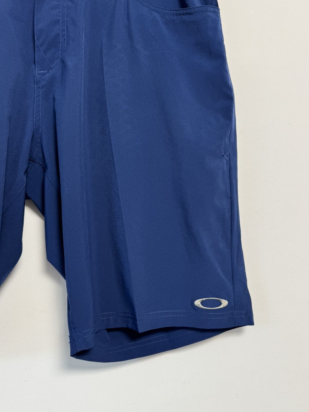 Oakley Oakley Vintage Y2K style hype Shorts Size US 36 / EU 52 - 2 Thumbnail
