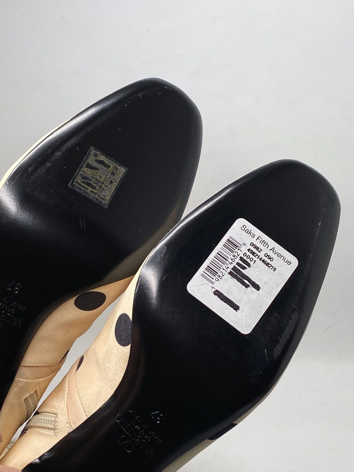 Valentino Valentino Garavani Equivoque Tall Polka Dot Boots size 37 Size US 7 / IT 37 - 18 Thumbnail