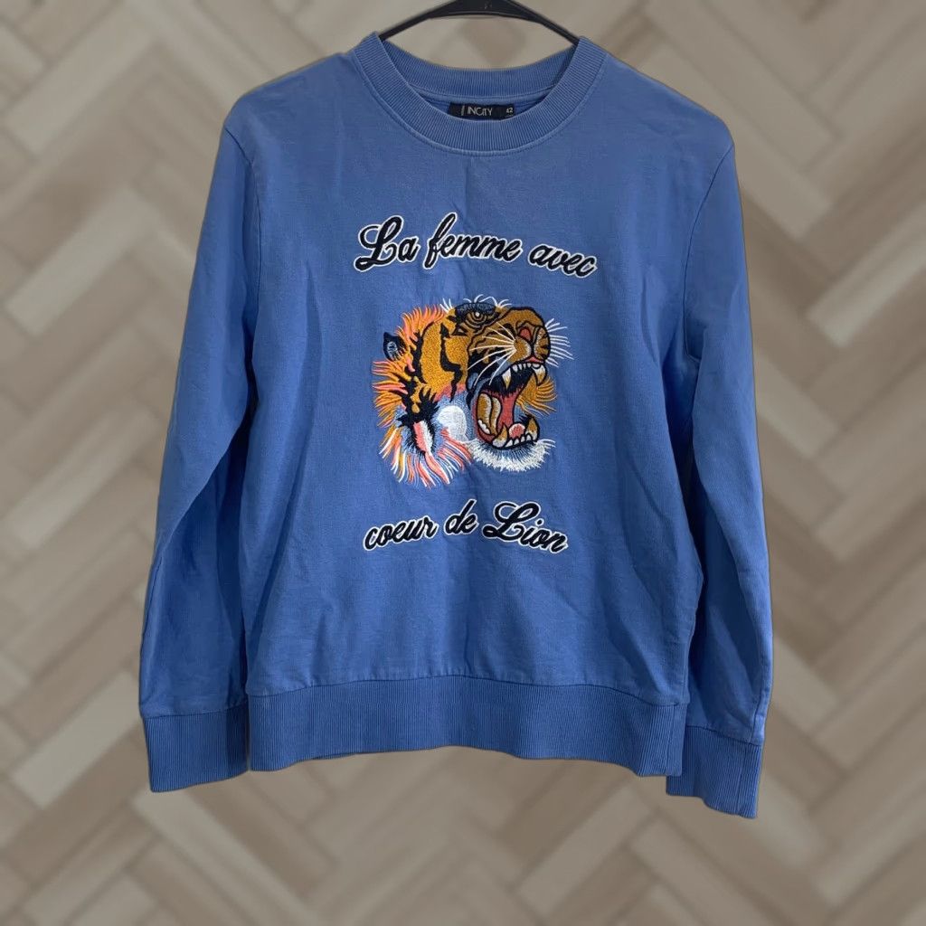 Vintage VINTAGE InCity Sweater Mens Crew Neck Long Sleeve Blue 90s Embroidered Cotton Size L Regular Size US L / EU 52-54 / 3 - 1 Thumbnail