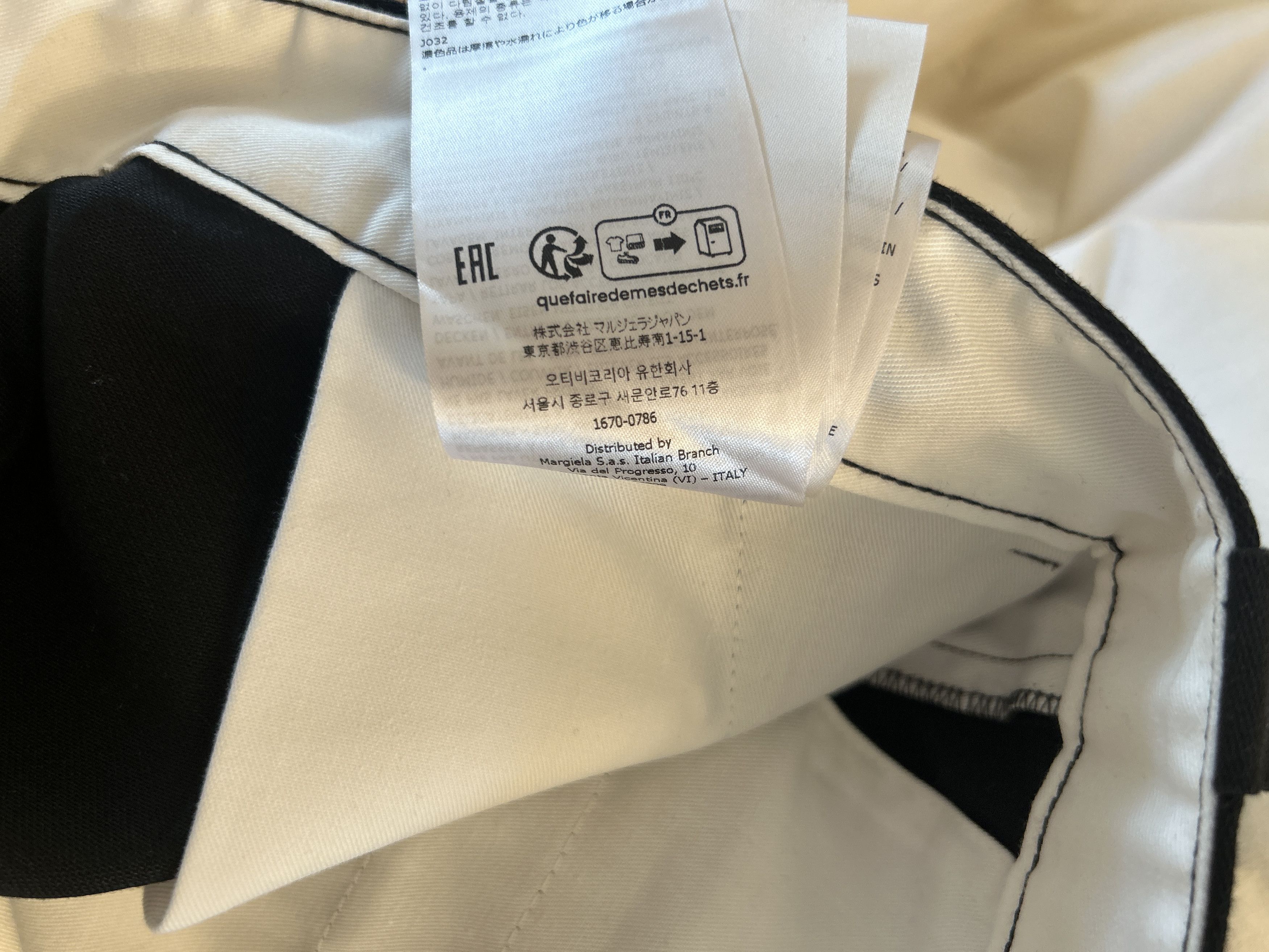 Maison Margiela Maison Margiela Men's Pleated Trousers Black size 48 Size US 32 / EU 48 - 12 Thumbnail