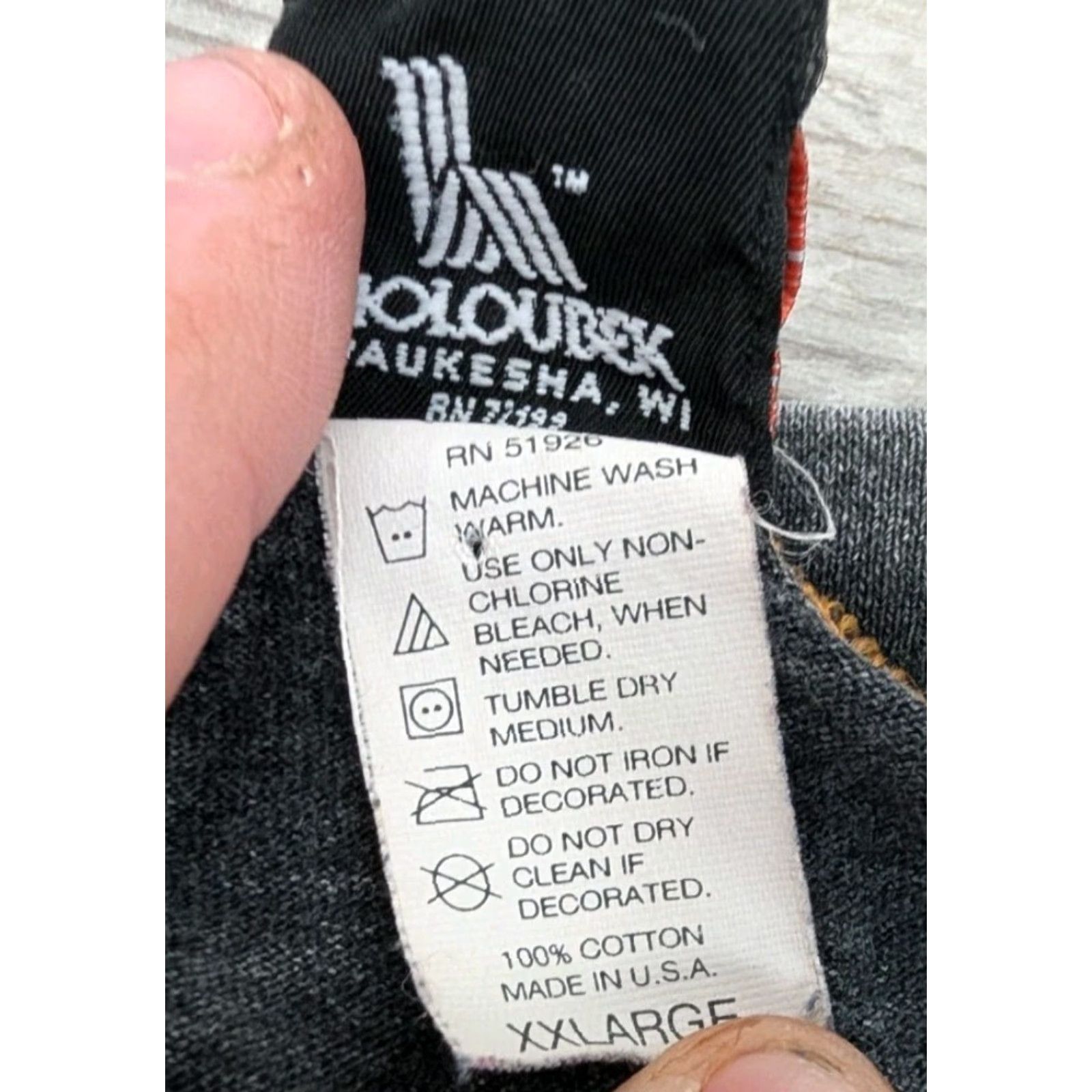 Harley Davidson VINTAGE Harley-Davidson T-Shirt Sleeveless 2XL USA Made Sturgis 2003 Acid Wash Black Mens Short Sleeve Graphic Print Biker USA 90s Size US XXL / EU 58 / 5 - 7 Thumbnail