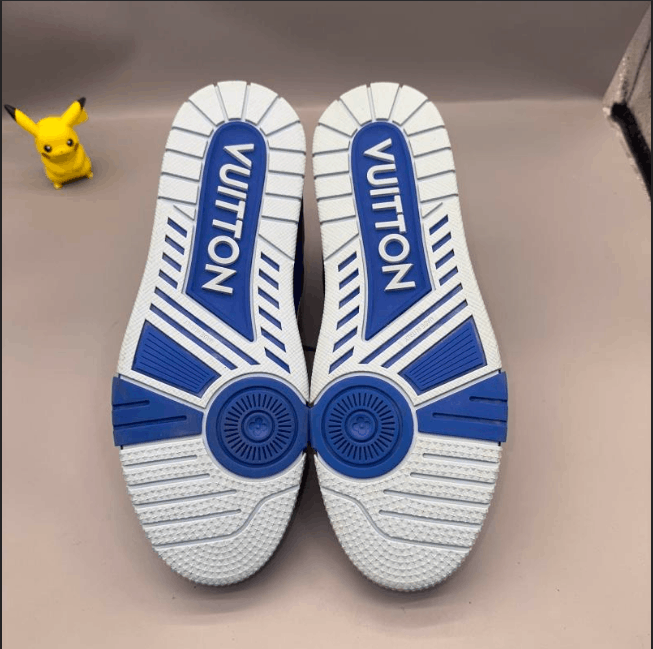 Louis Vuitton Louis Vuitton low-top sneakers Size US 7 / EU 40 - 4 Thumbnail