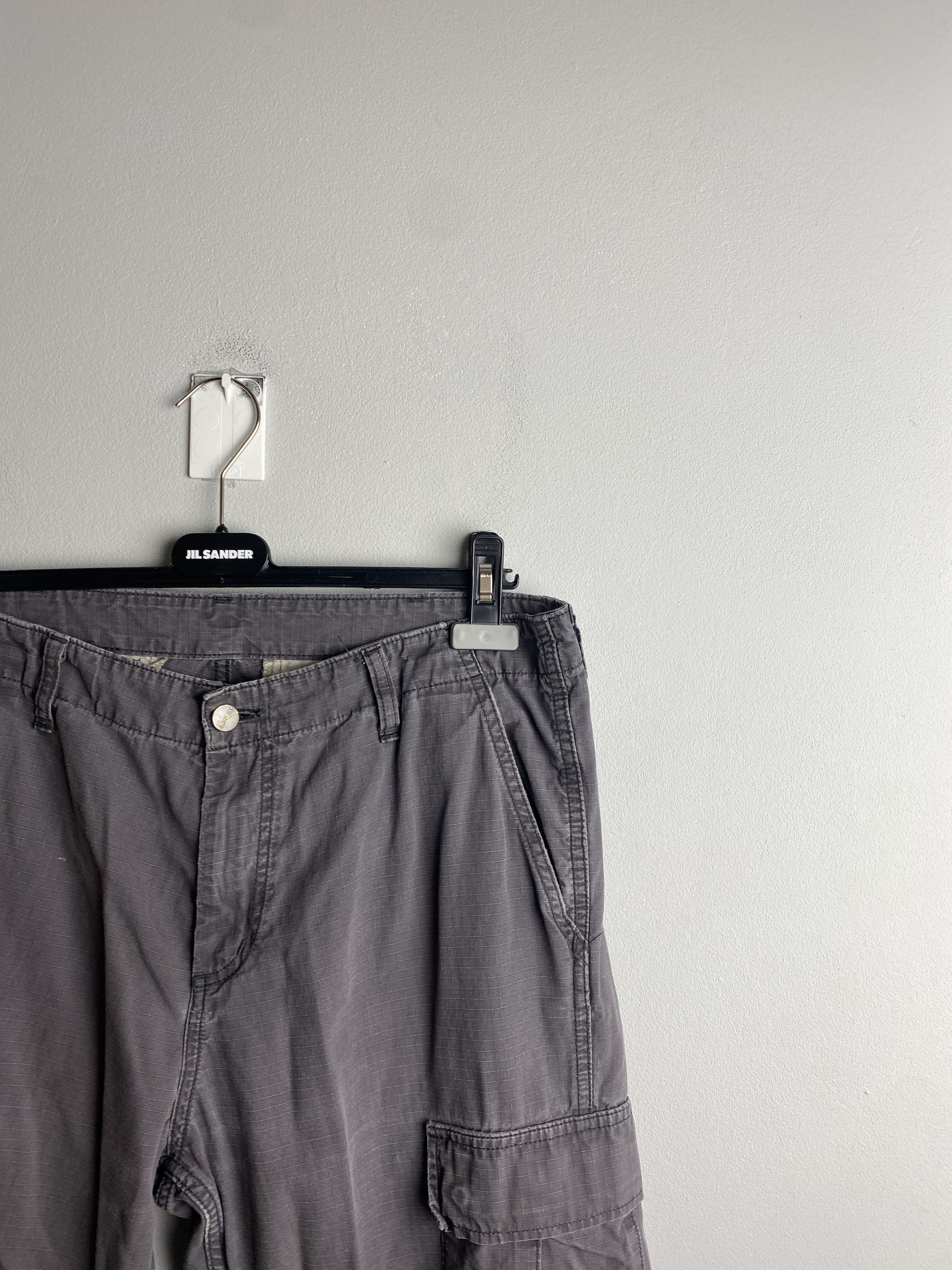 Carhartt × Carhartt Wip Carhartt WIP Regular Cargo Pant casual pants skate rap Size US 34 / EU 50 - 2 Thumbnail
