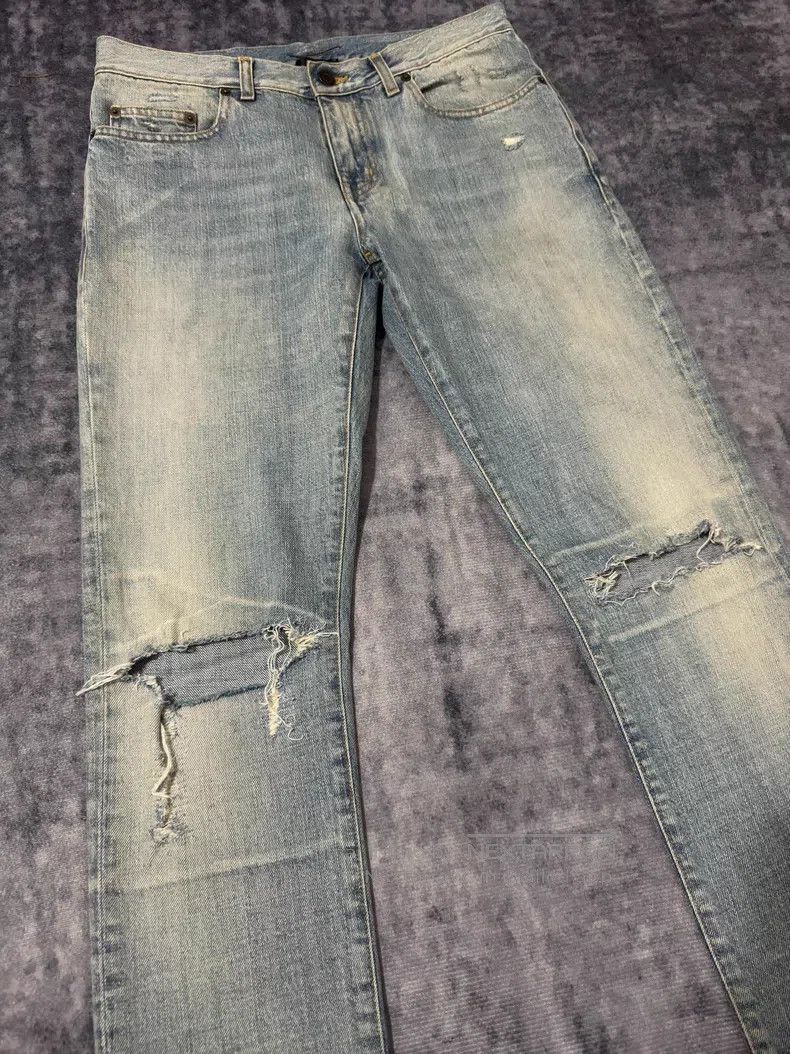 Saint Laurent Paris Saint Laurent Paris Light Blue Washed Distressed Ripped De Size US 30 / EU 46 - 3 Thumbnail