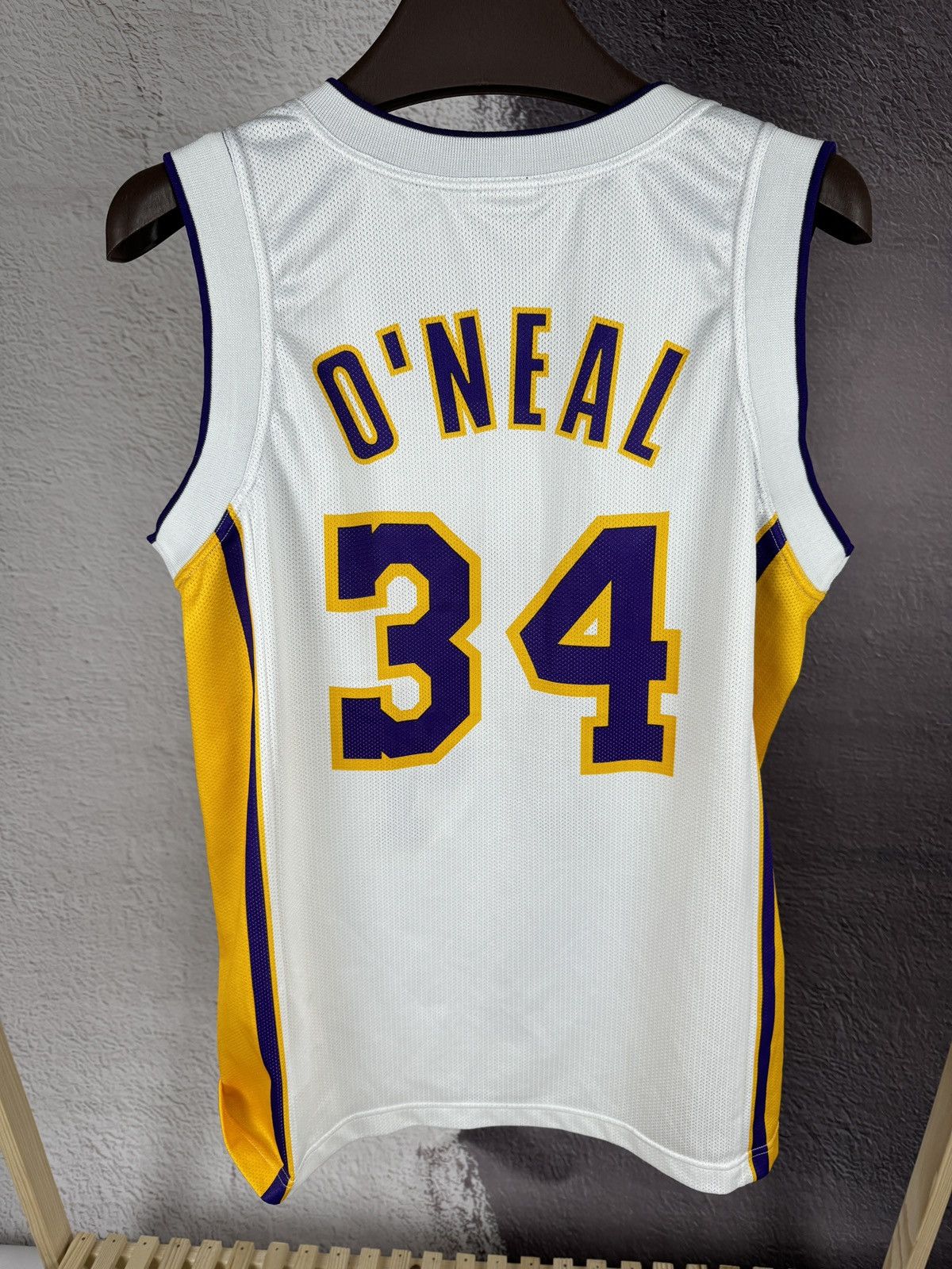 Champion Champion Los Angeles Lakers #34 Shaquille O’Neal jersey NBa Size US M / EU 48-50 / 2 - 10 Thumbnail