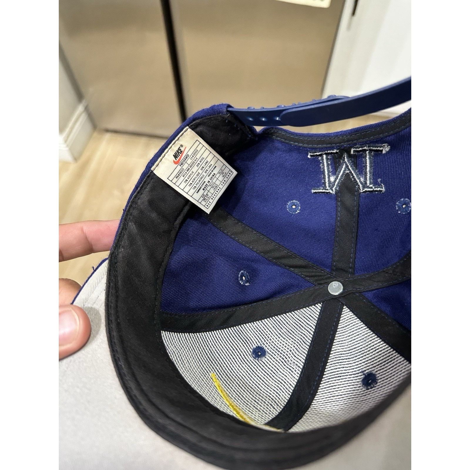 Nike Team Nike Michigan Wolverines Navy hat Adjustable Vintage Size ONE SIZE - 6 Thumbnail