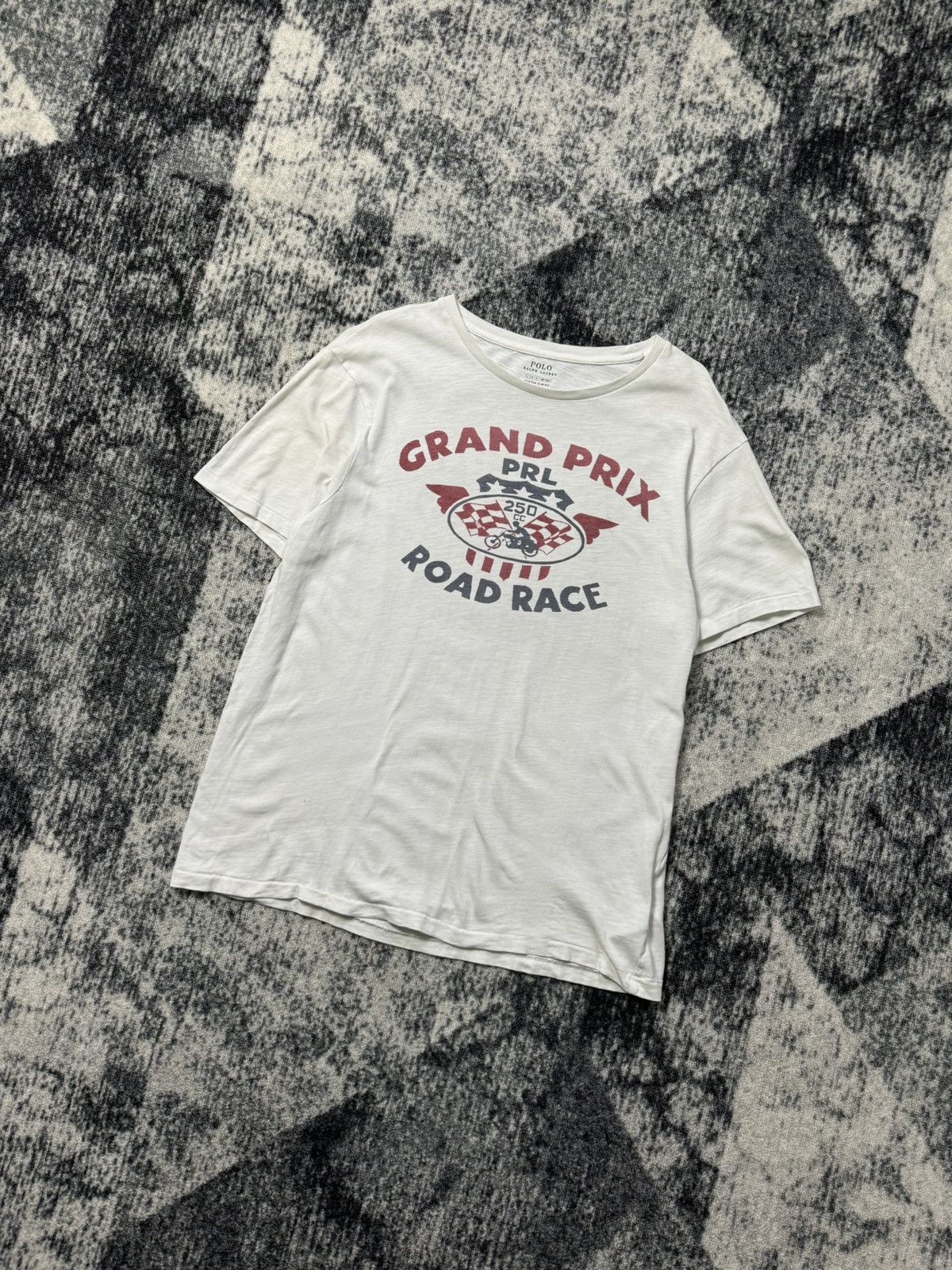 Polo Ralph Lauren Vintage Polo Ralph Lauren T Shirt Johnson Motors Grand Prix Size US L / EU 52-54 / 3 - 1 Thumbnail