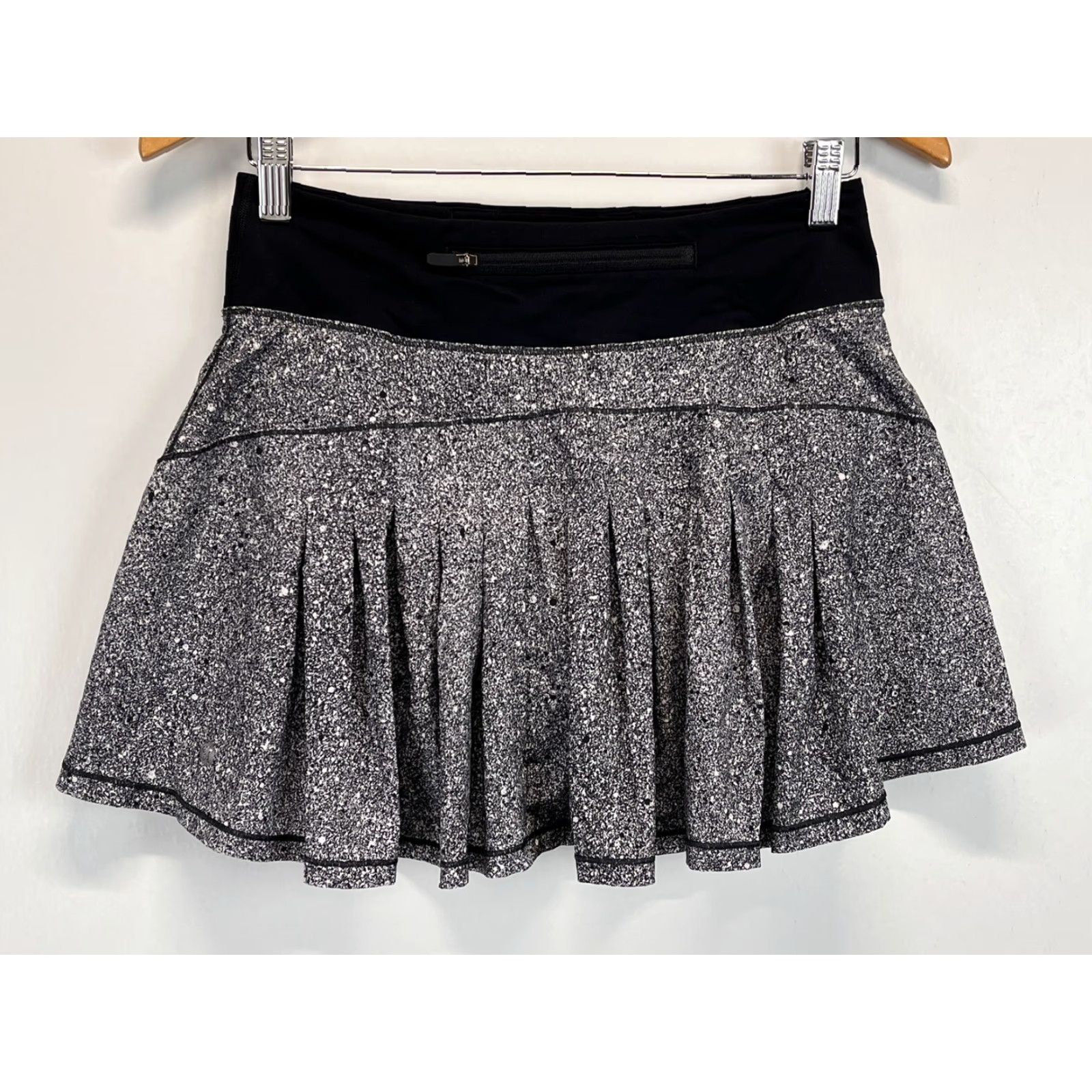 Lululemon Lululemon Skirt Size 4 Womens Circuit Breaker Disperse Black Tennis Skort Size 27" / US 4 / IT 40 - 2 Thumbnail