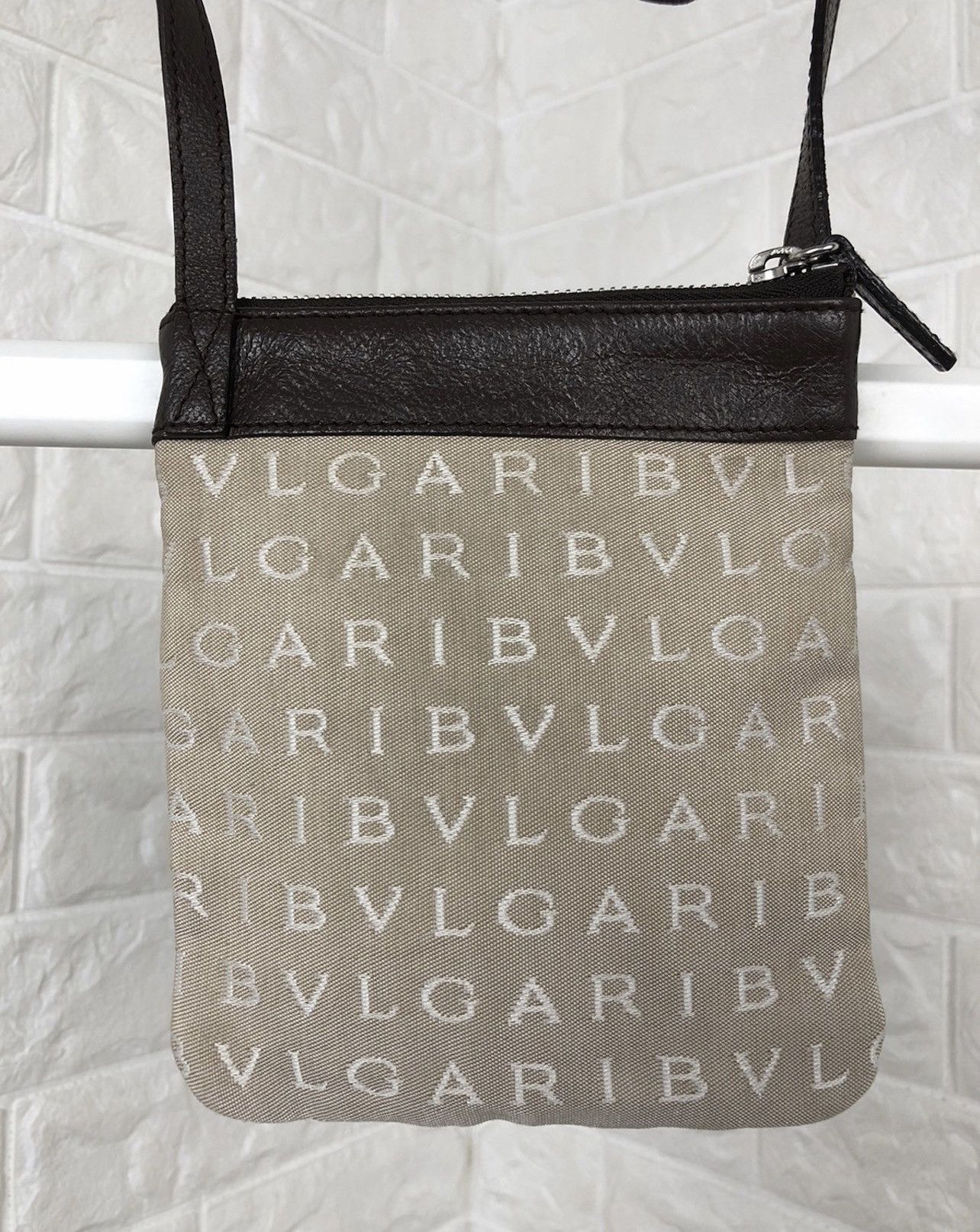 Bvlgari Bvlgari Logomania 22588 Women's Canvas Shoulder Bag Beige Size ONE SIZE - 4 Thumbnail