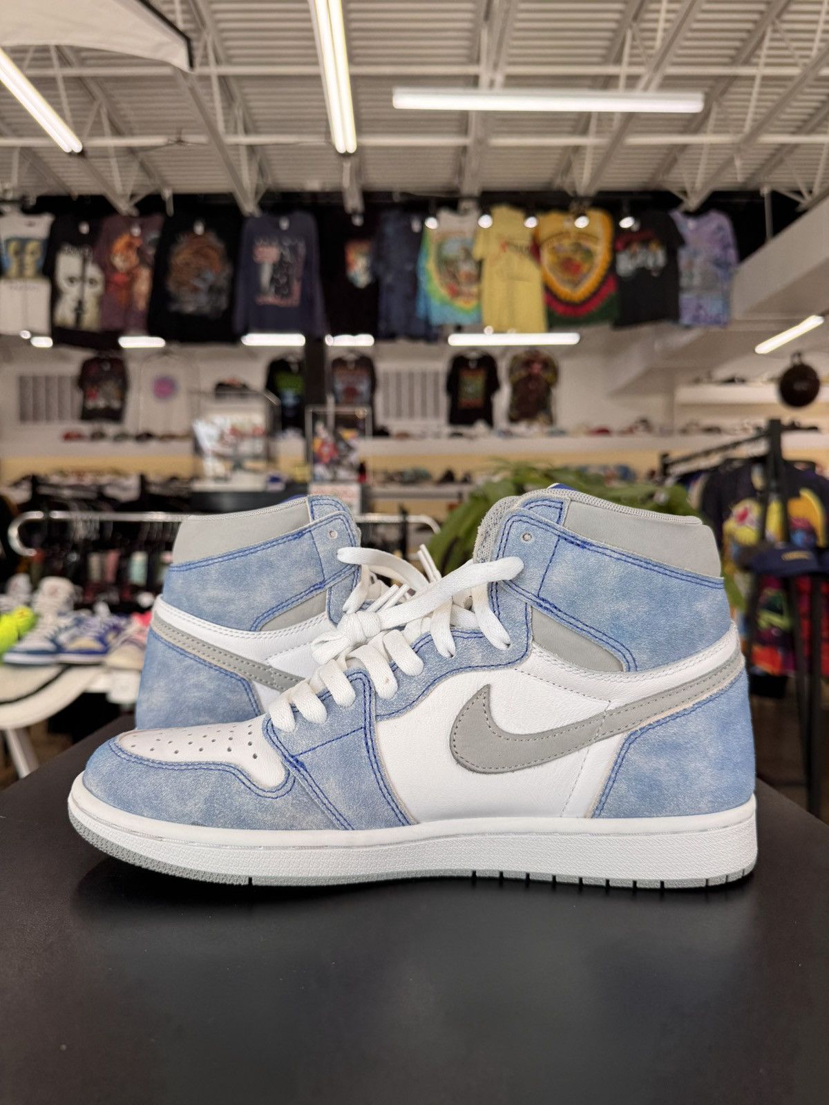 Air Jordan 1 Hyper Royal Smoke Grey Size 9 (2021)