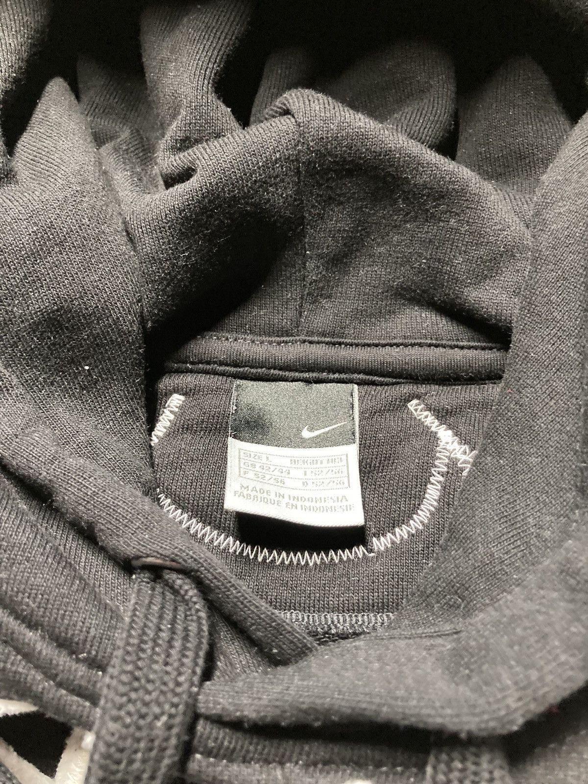 Nike × Vintage ⛩️Nike sweatshirt custom vintage y2k center logo spider web Size US L / EU 52-54 / 3 - 8 Thumbnail