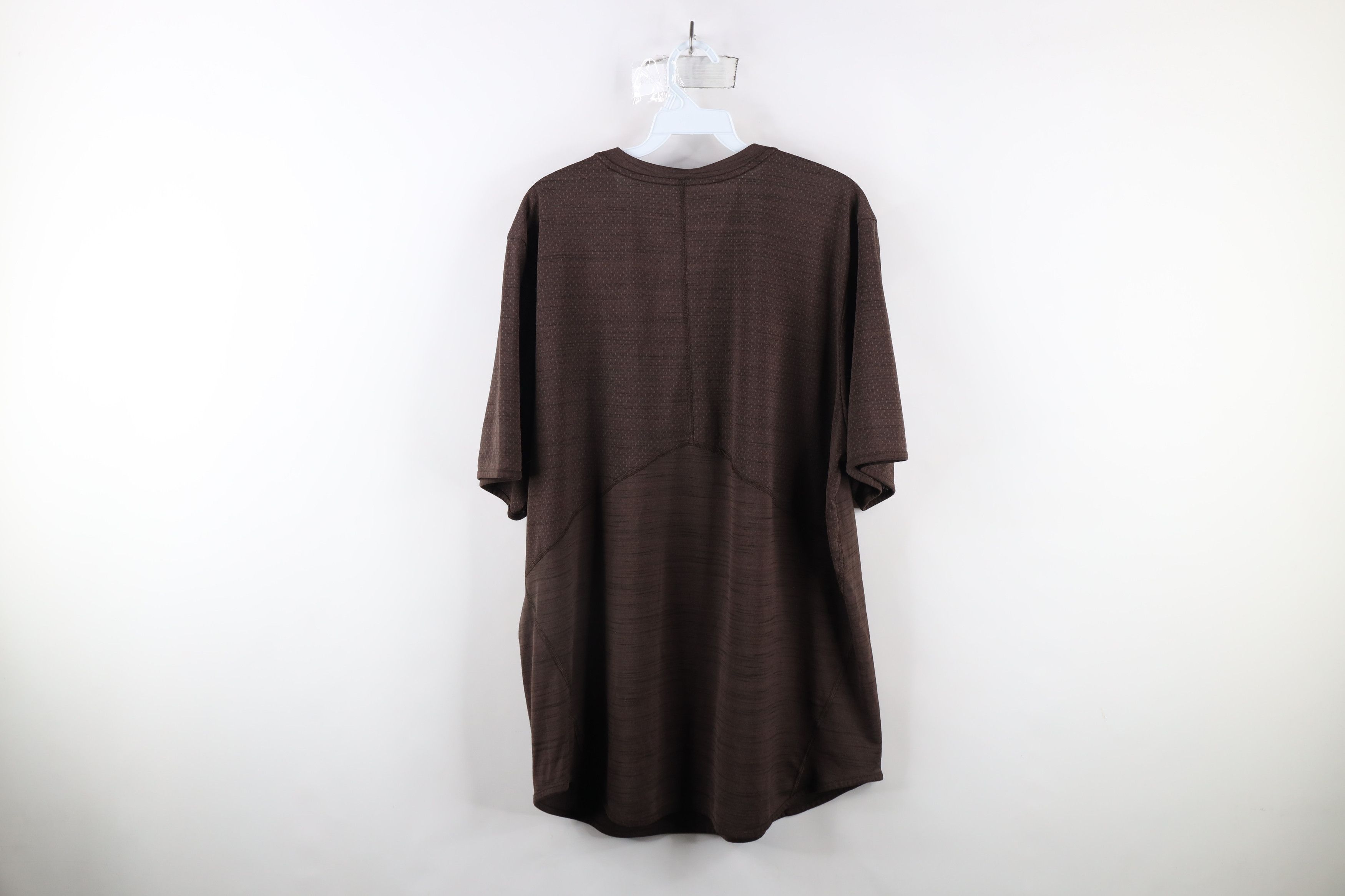Nike × Vintage Nike Bowling Green State University Hockey T-Shirt Brown Size US XL / EU 56 / 4 - 9 Thumbnail