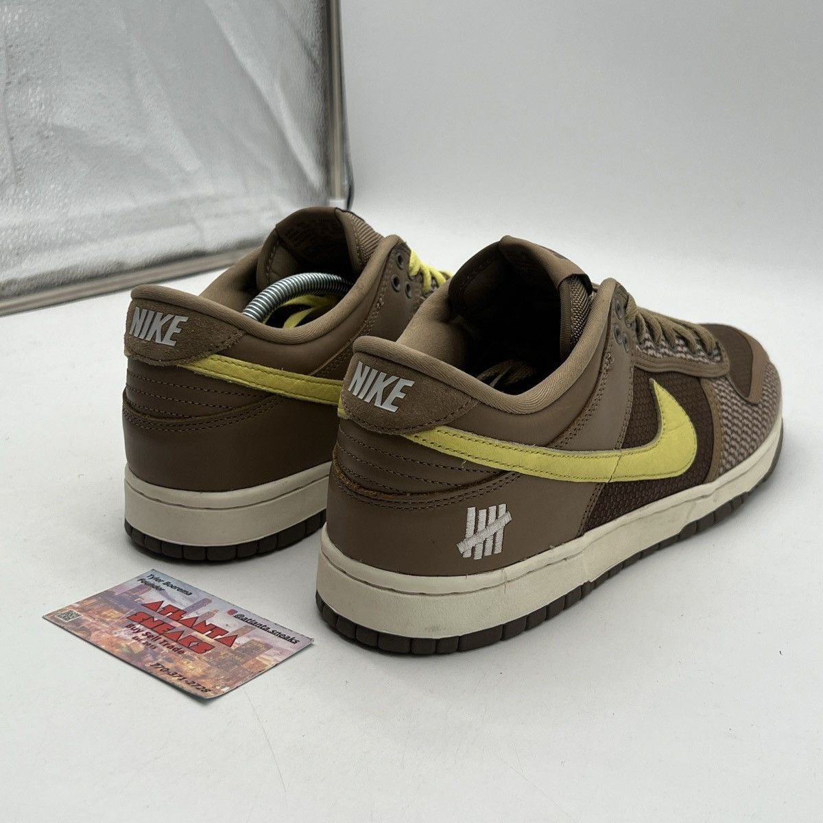Nike Undefeated x nike dunk low canteen Size US 10 / EU 43 - 5 Thumbnail