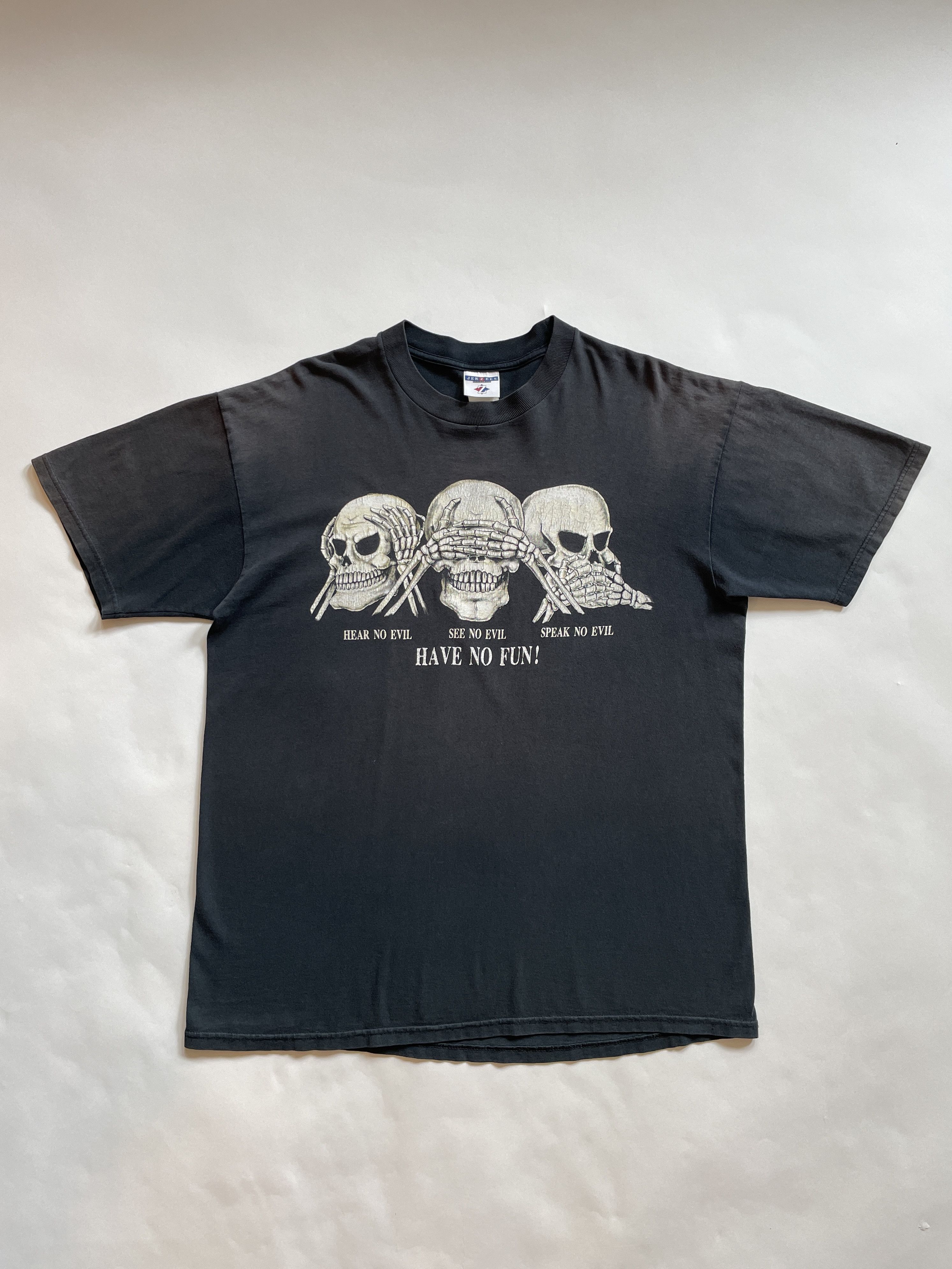 Vintage 2000 Rat's Hole See no evil, hear no evil, speak no evil Size US L / EU 52-54 / 3 - 2 Thumbnail