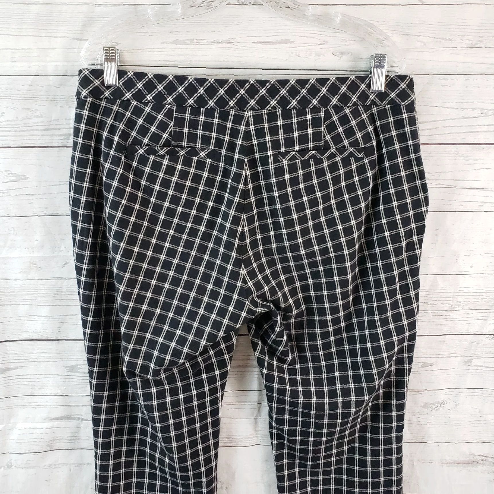 J. Jill J Jill Womens Premium Bi-Stretch Cropped Pants Sz 12 Black White Plaid Mid Rise Pants Women-Adult Casual Cropped 25.5 Inseam Mens? Size 34" / US 12 / IT 48 - 4 Thumbnail