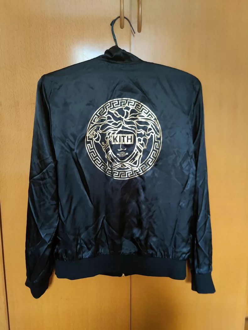 Versace Versace Printed reversible jacket jacket Size US M / EU 48-50 / 2 - 4 Thumbnail