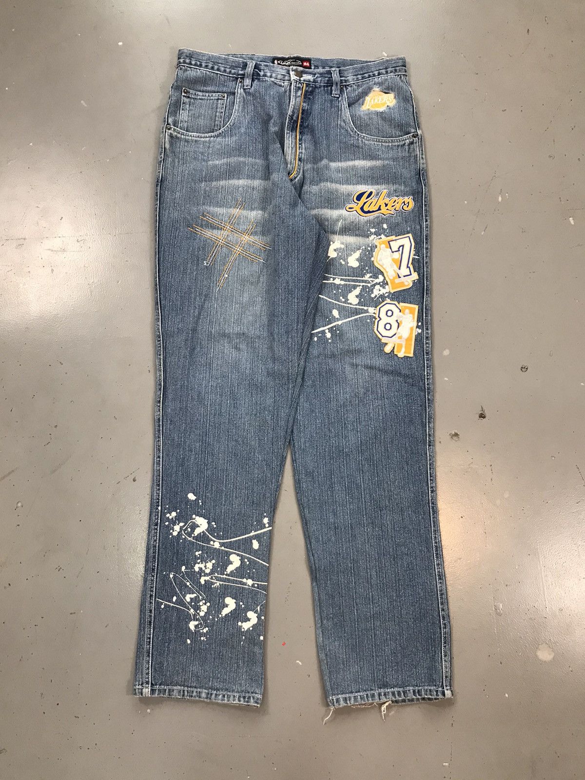 Vintage link SpellOut thread & sticker embroidered denim