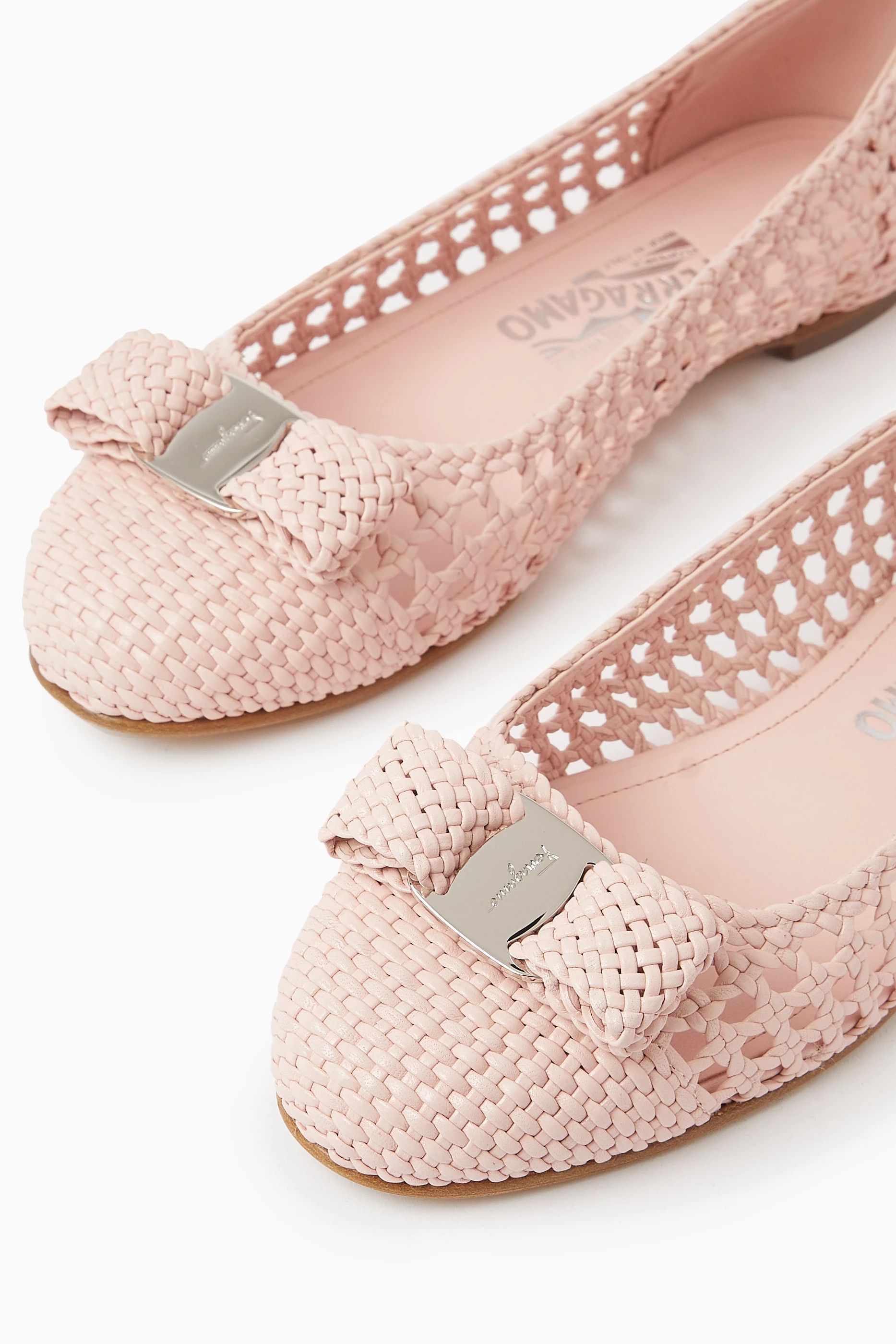 Salvatore Ferragamo o1s1rm0924 Varina Ballet Flats in Nylund Pink Size US 8.5 / IT 38.5 - 4 Thumbnail