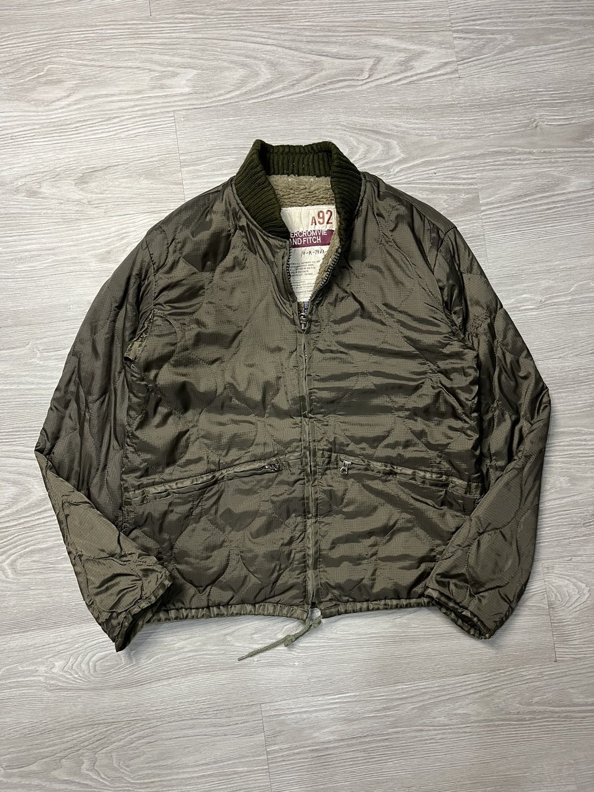 希少 Abercrombie&Fitch ミリタリージャケット N-1 DECK N-1 デッキジャケット メンズ アウター ミリタリージャケット