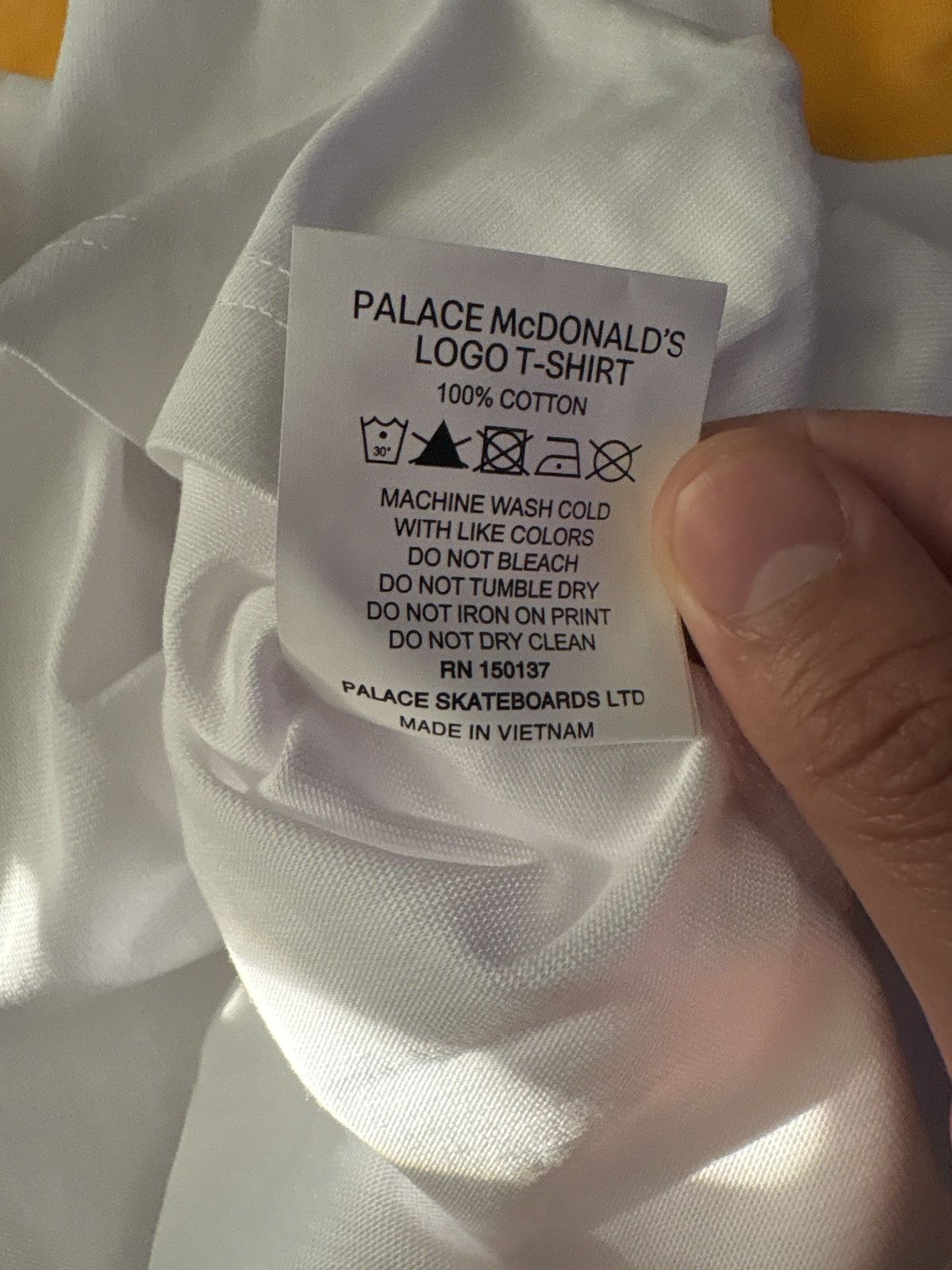 Palace Palace x McDonald’s White Shirt Size US L / EU 52-54 / 3 - 5 Thumbnail