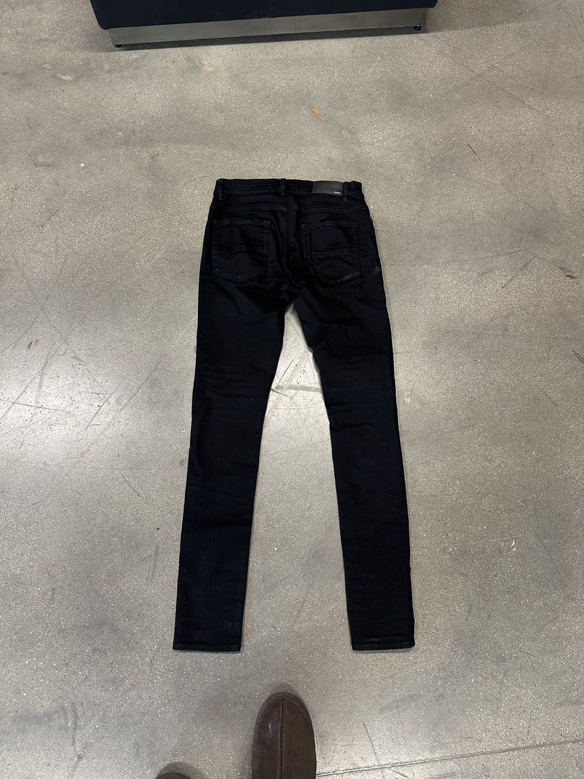 Amiri Amiri lightly distressed denim jeans black Size US 31 - 8 Thumbnail