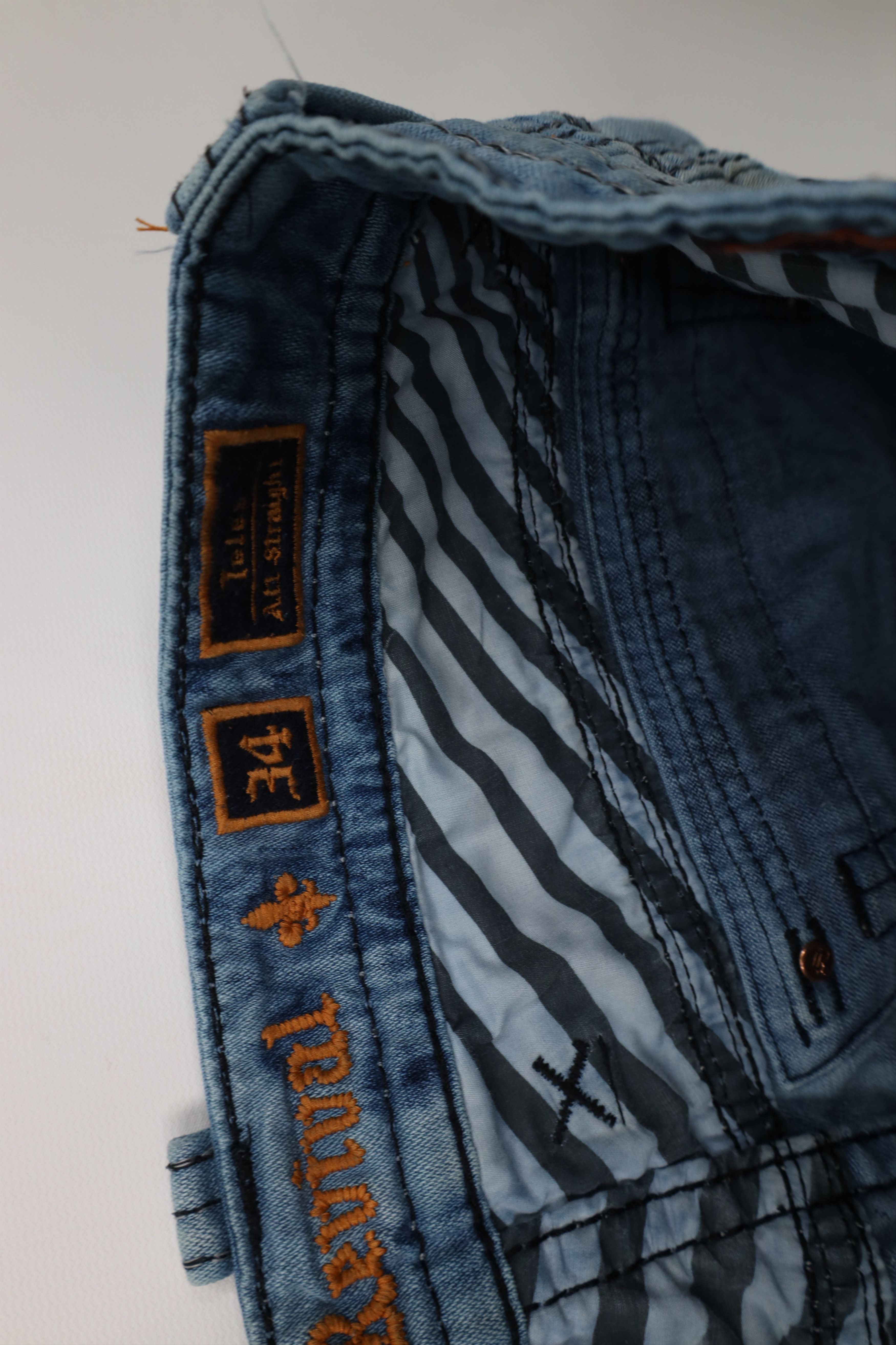 Rock Revival Rock Revival Acid Wash Teles Alt Straight Leg Jeans Studded Size US 34 / EU 50 - 9 Thumbnail