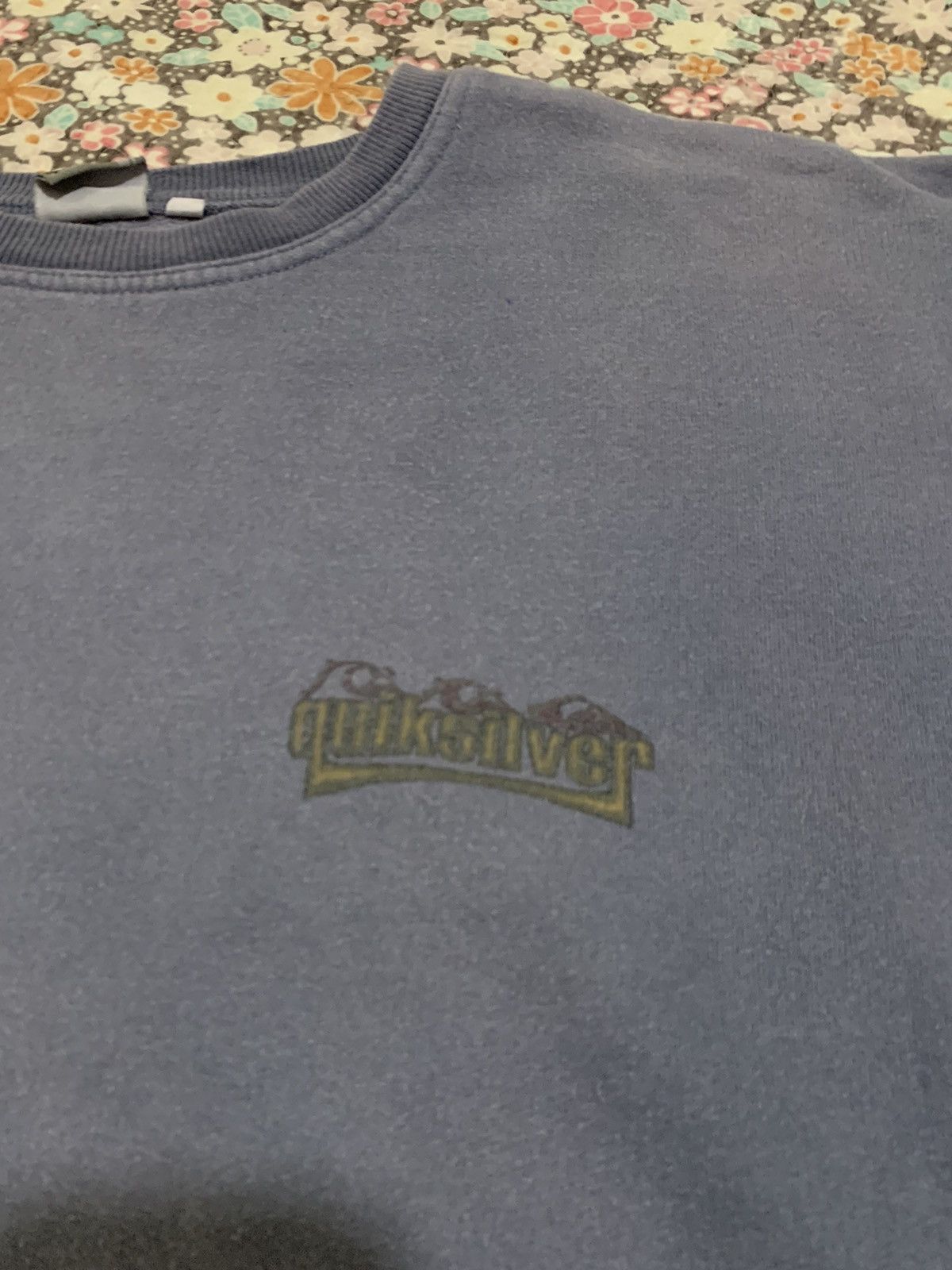 Quiksilver Vintage Quiksilver Silver Edition Sweatshirt Sun faded Size US XL / EU 56 / 4 - 7 Thumbnail