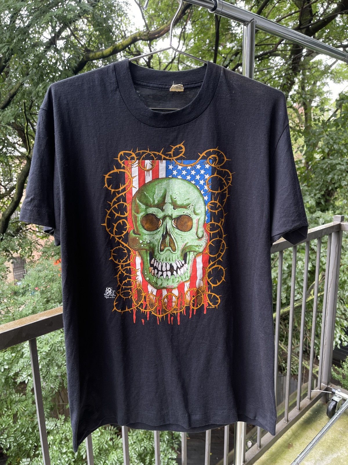 Vintage 80s Faded USA Skull Shirt Paper Thin ERD Grunge Chrome Size US L / EU 52-54 / 3 - 1 Thumbnail