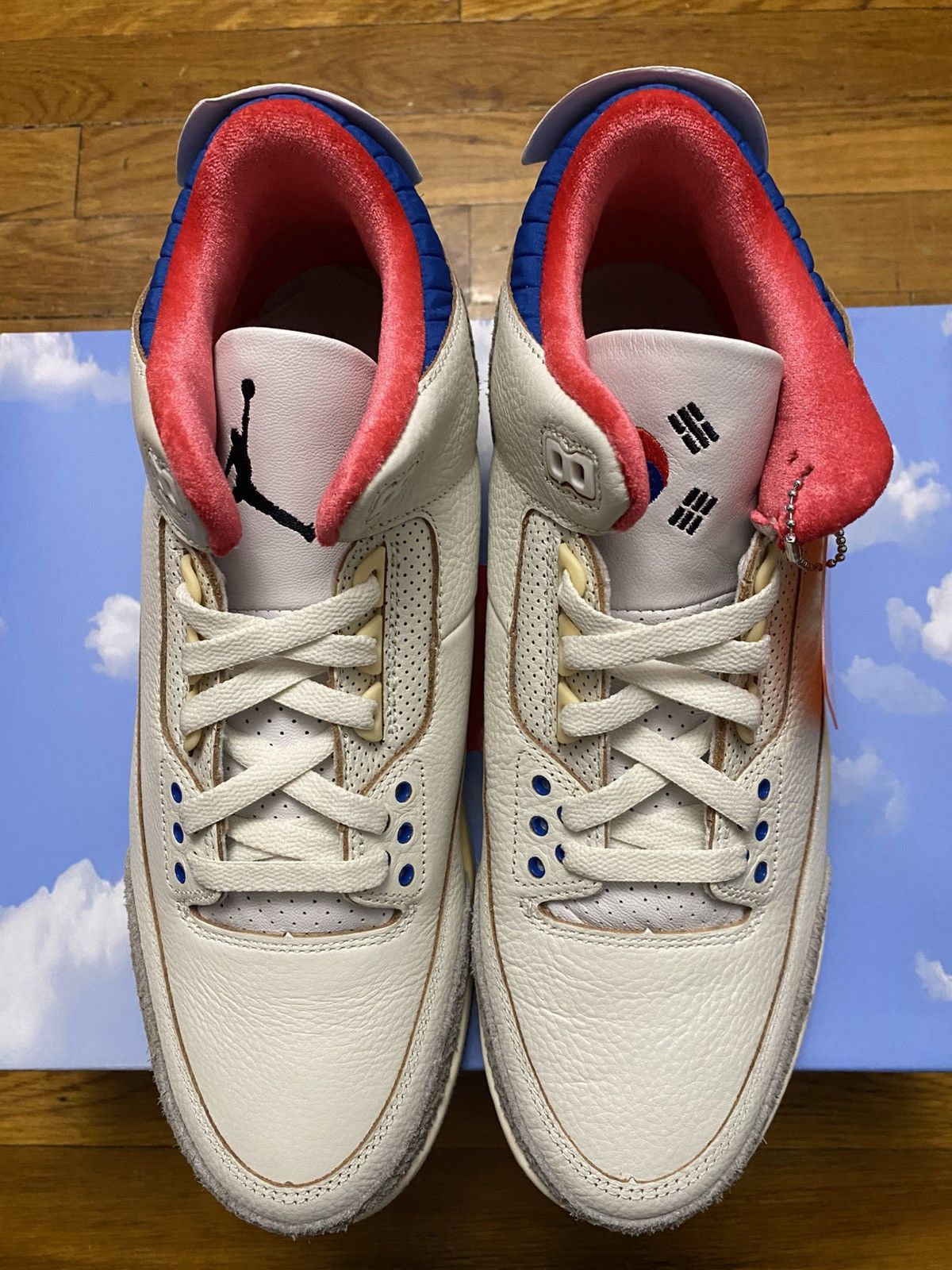 Jordan Brand Size 10.5 - Jordan 3 Retro Seoul 2.0 Cream Red Blue Men’s Size US 10.5 / EU 43-44 - 4 Thumbnail