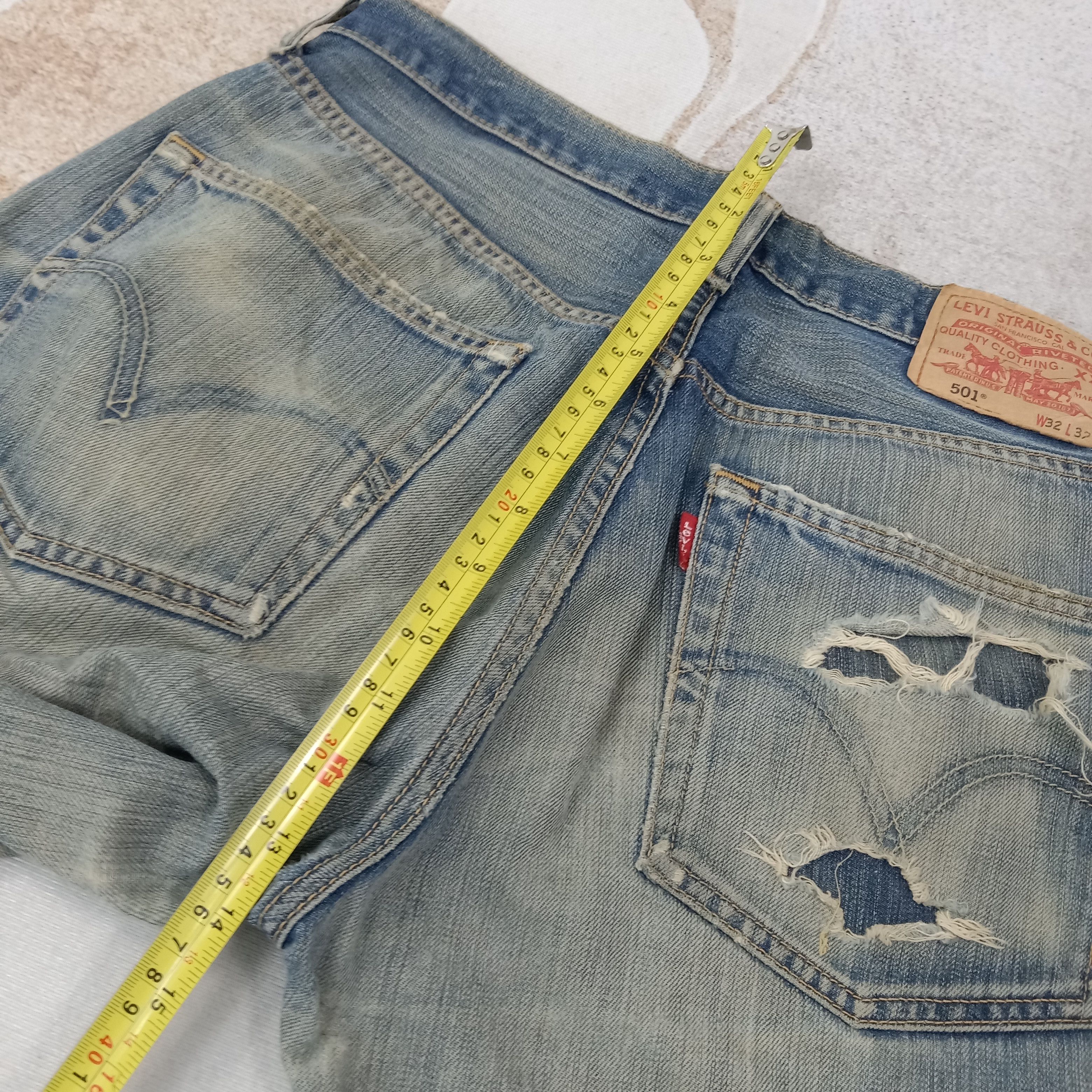 Levi's Levi's 501 Distressed Grunge Denim Jeans C258N22 Size US 31 - 10 Thumbnail