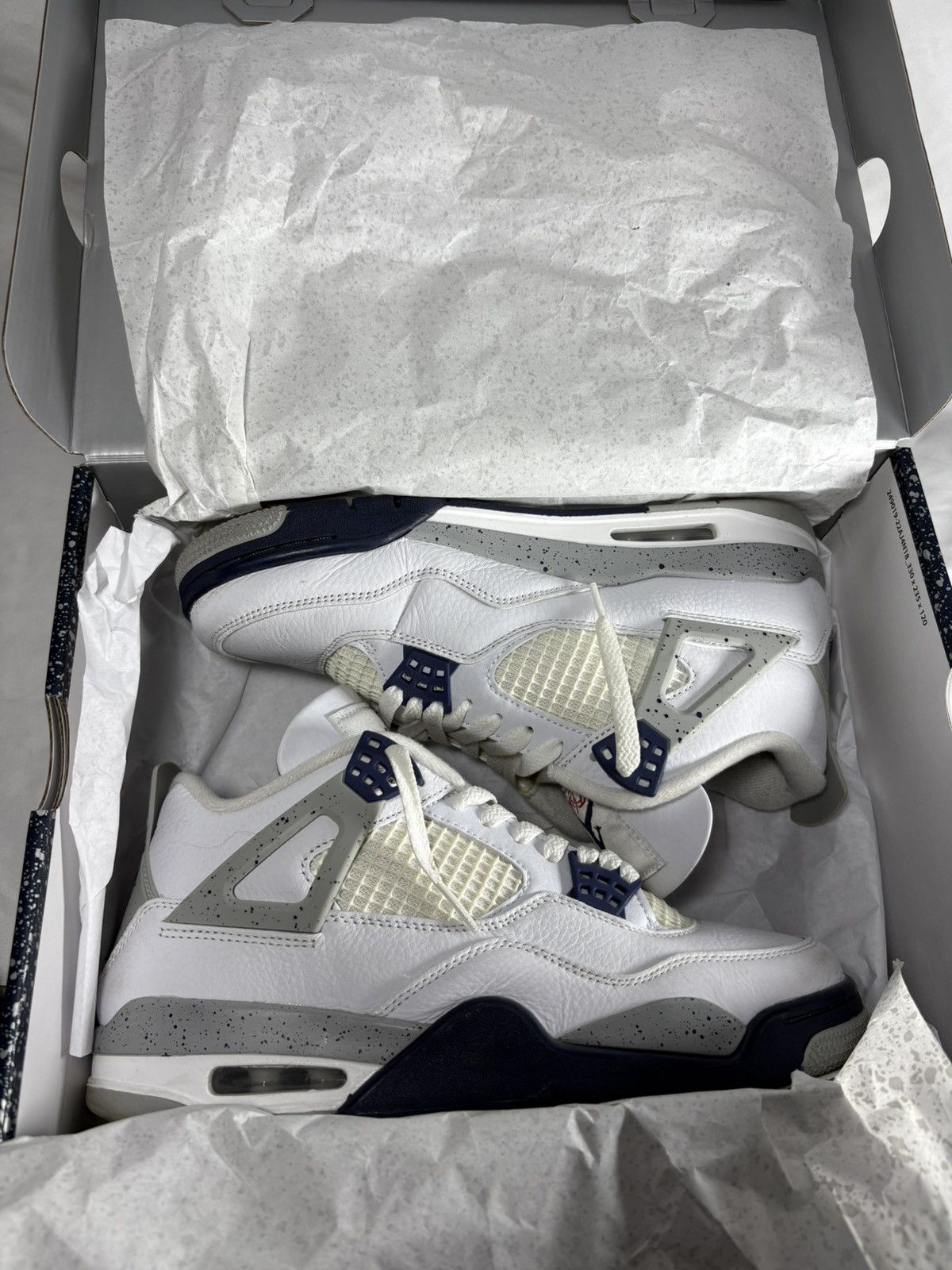 Nike Jordan 4 Retro Midnight Navy Size US 7.5 / EU 40-41 - 14 Thumbnail