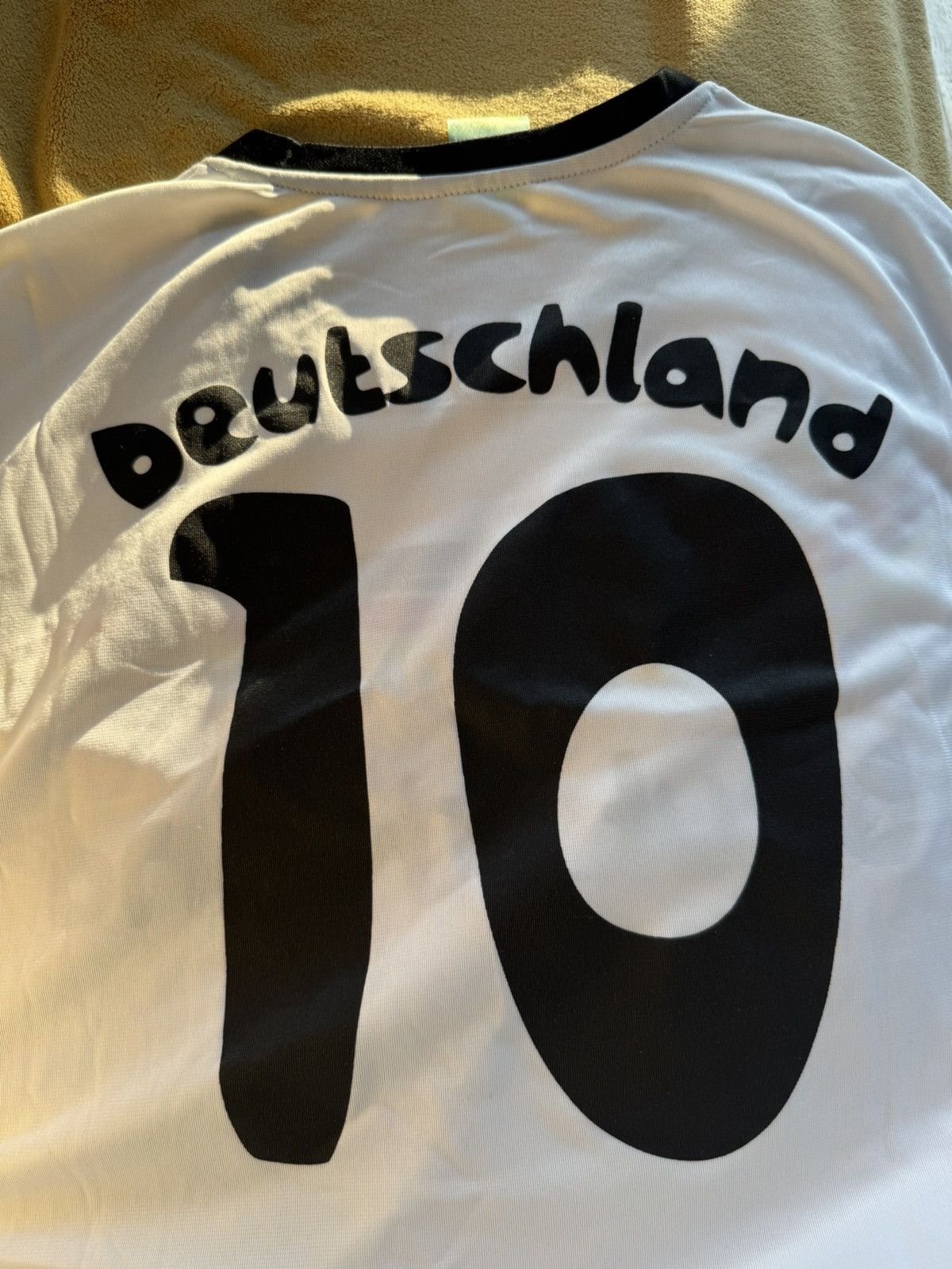 Vintage RARE GERMANY FIFA WORLD CUP VINTAGE SOCCER JERSEY Size US M / EU 48-50 / 2 - 5 Thumbnail