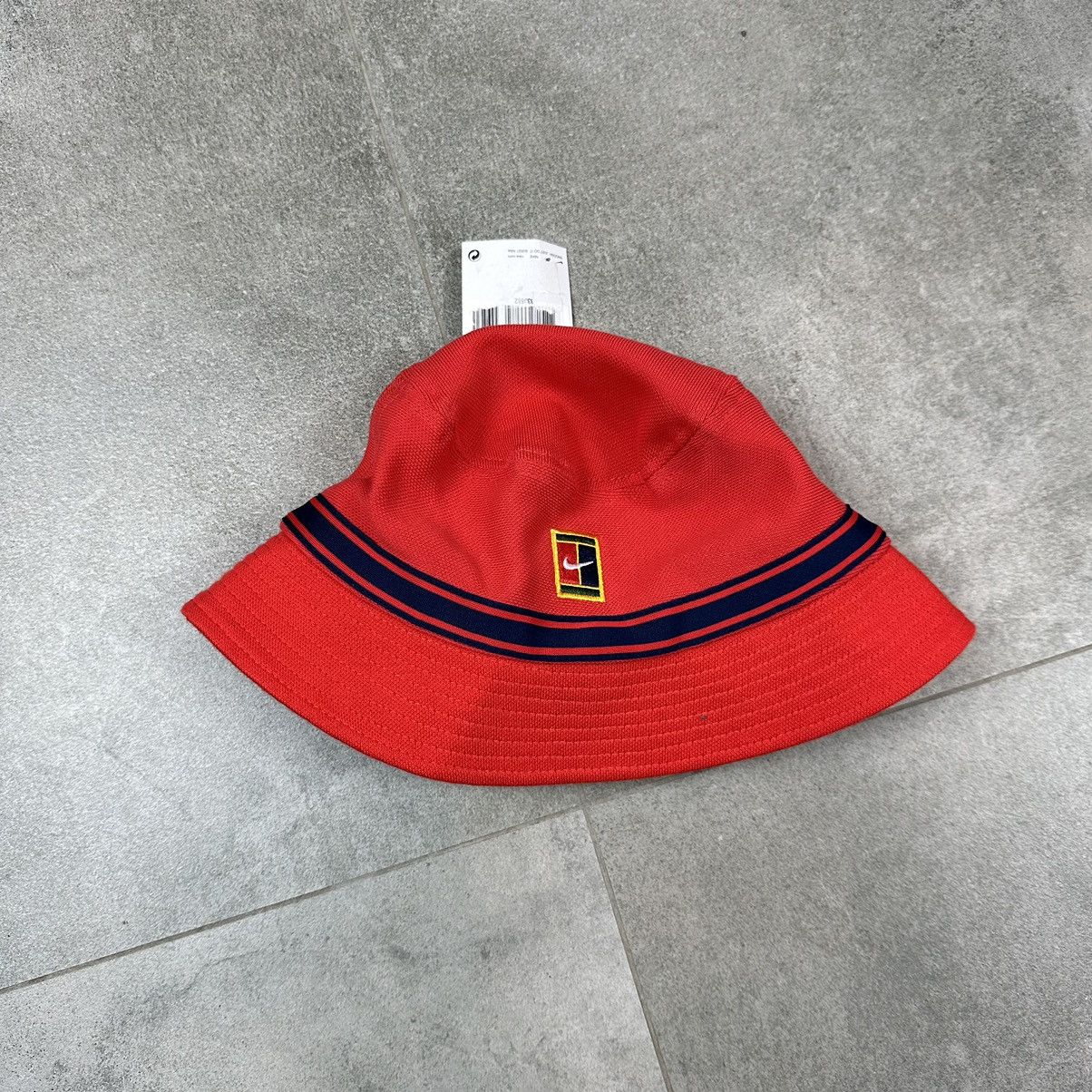 Nike Nike bucket hat red court OS tennis streetwear vintage 90s | Grailed