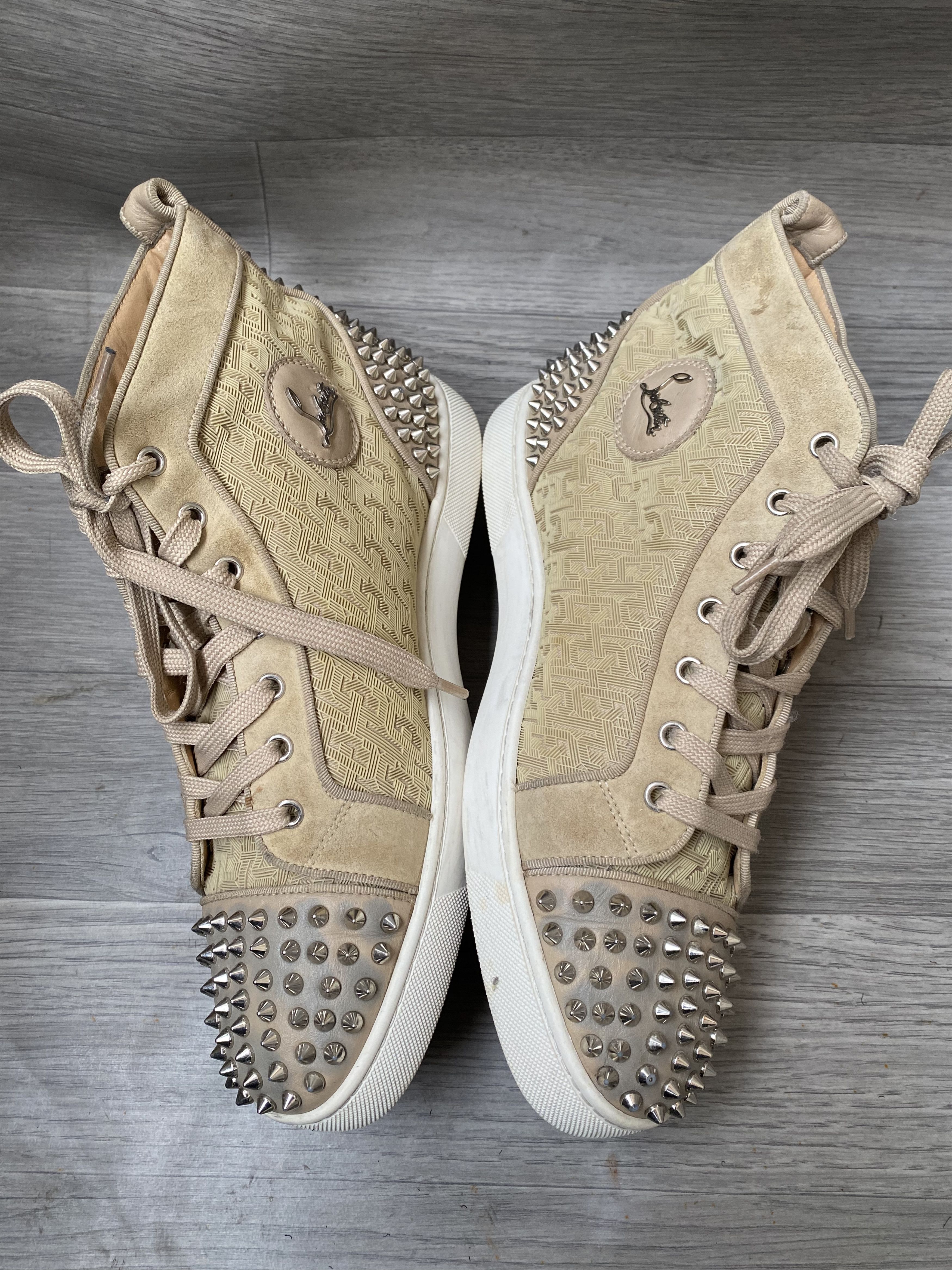 Christian Louboutin Christian loubotin beige hi-top sneakers Size US 11 / EU 44 - 11 Thumbnail